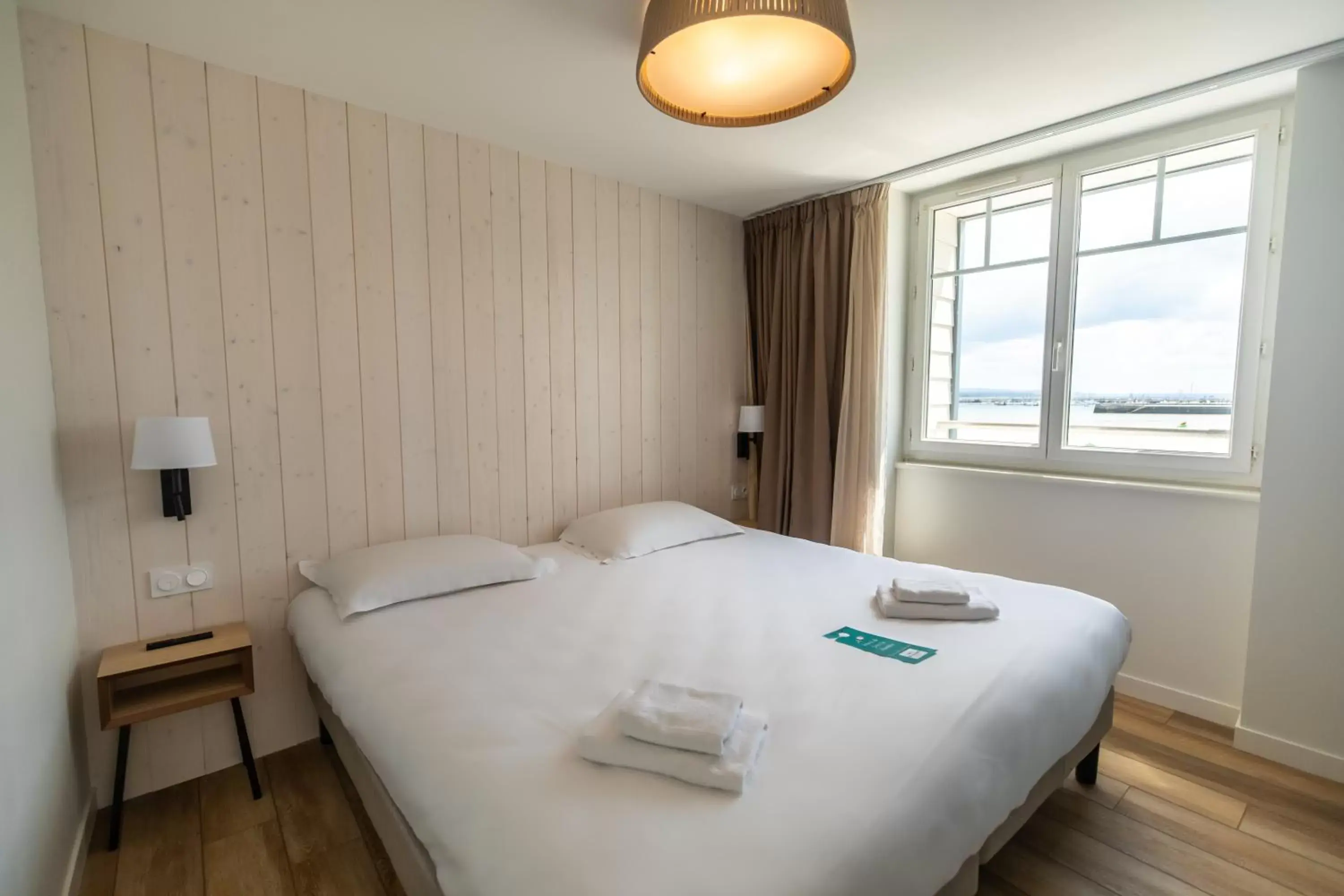 Apartment with Sea View in Hôtel de la Baie Apartment with Sea View in Hôtel de la Baie