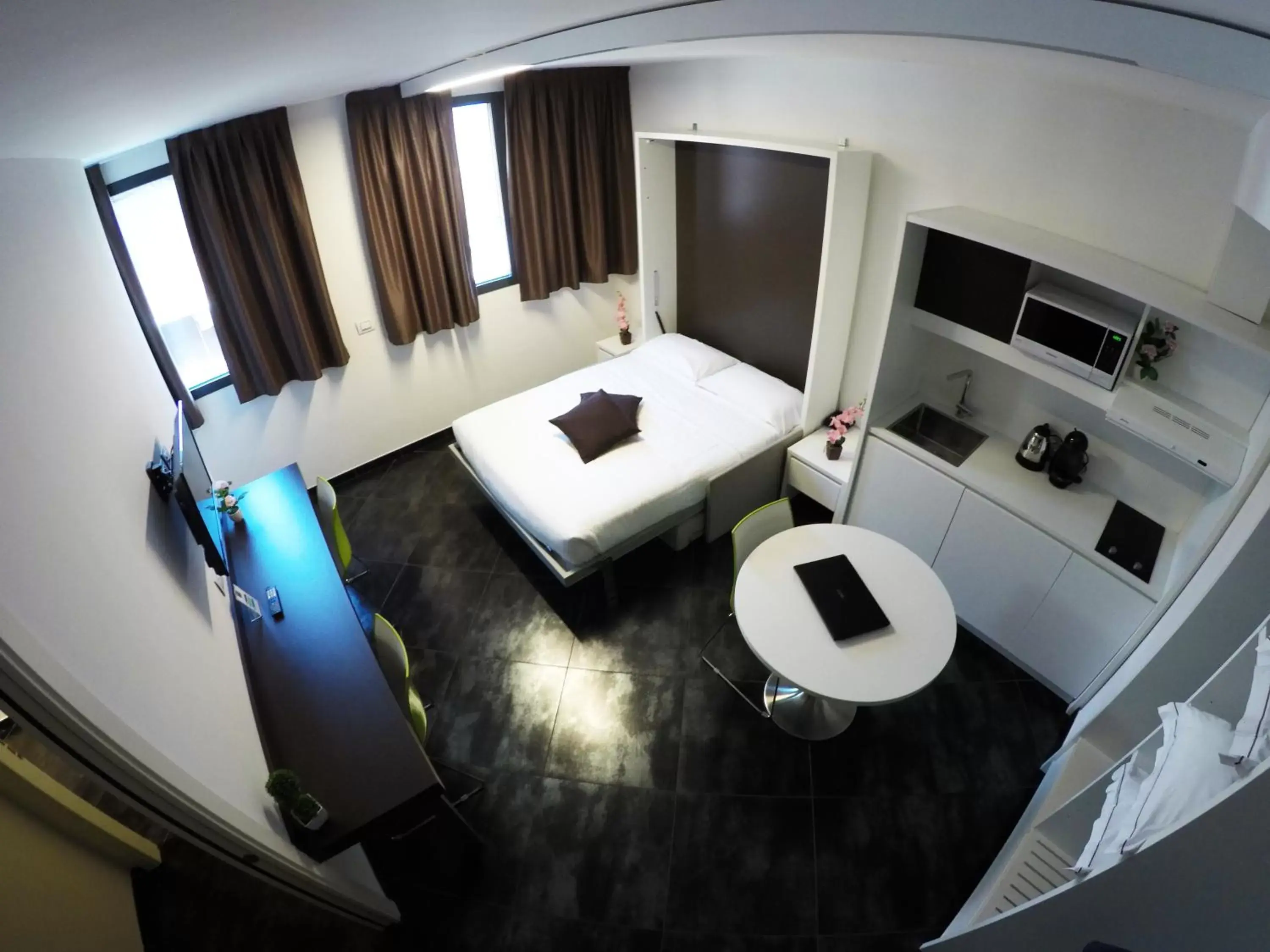 Double Room in 57 Reshotel Orio Double Room in 57 Reshotel Orio