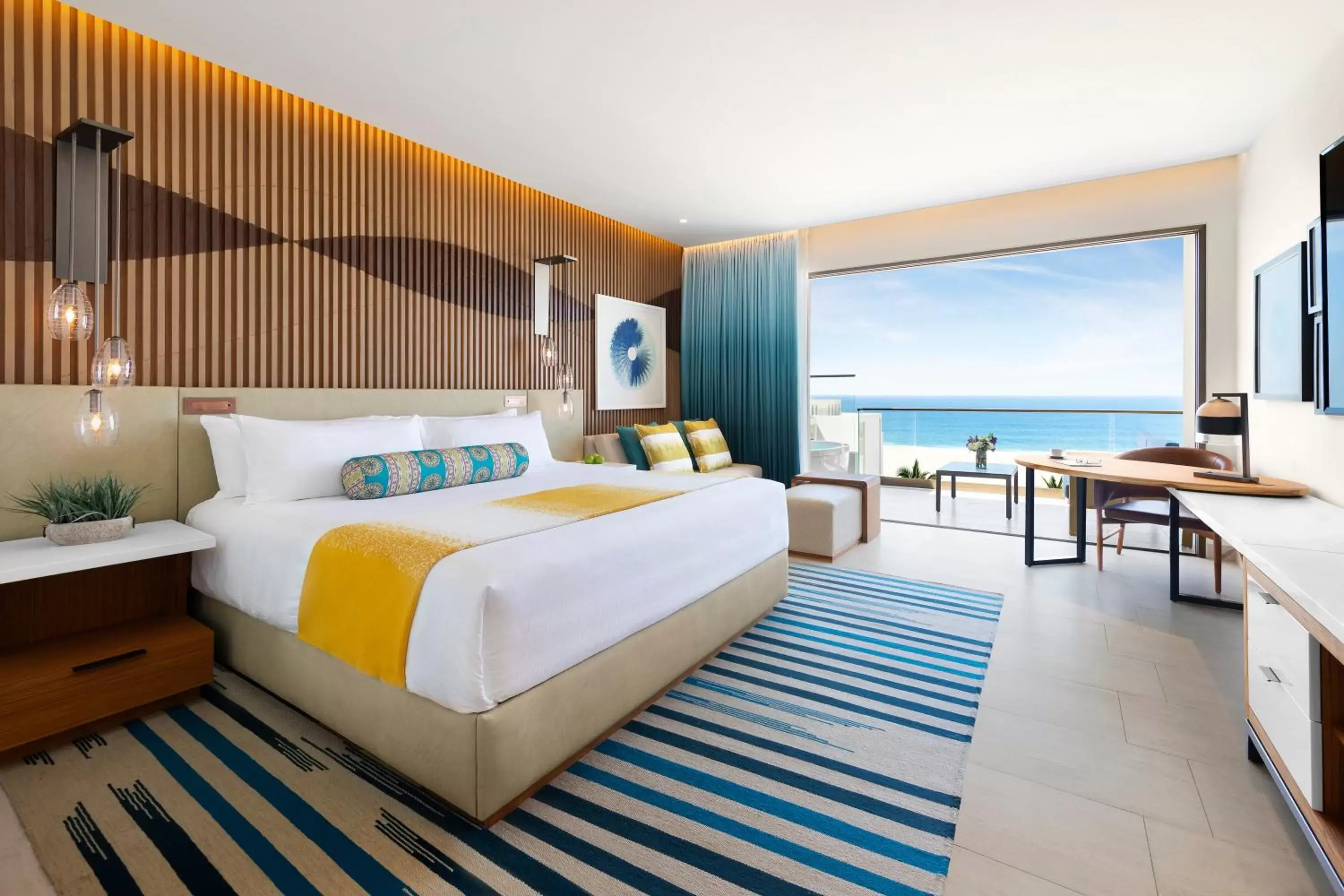 Rock Royalty Deluxe Platinum King in Hard Rock Hotel Los Cabos Rock Royalty Deluxe Platinum King in Hard Rock Hotel Los Cabos