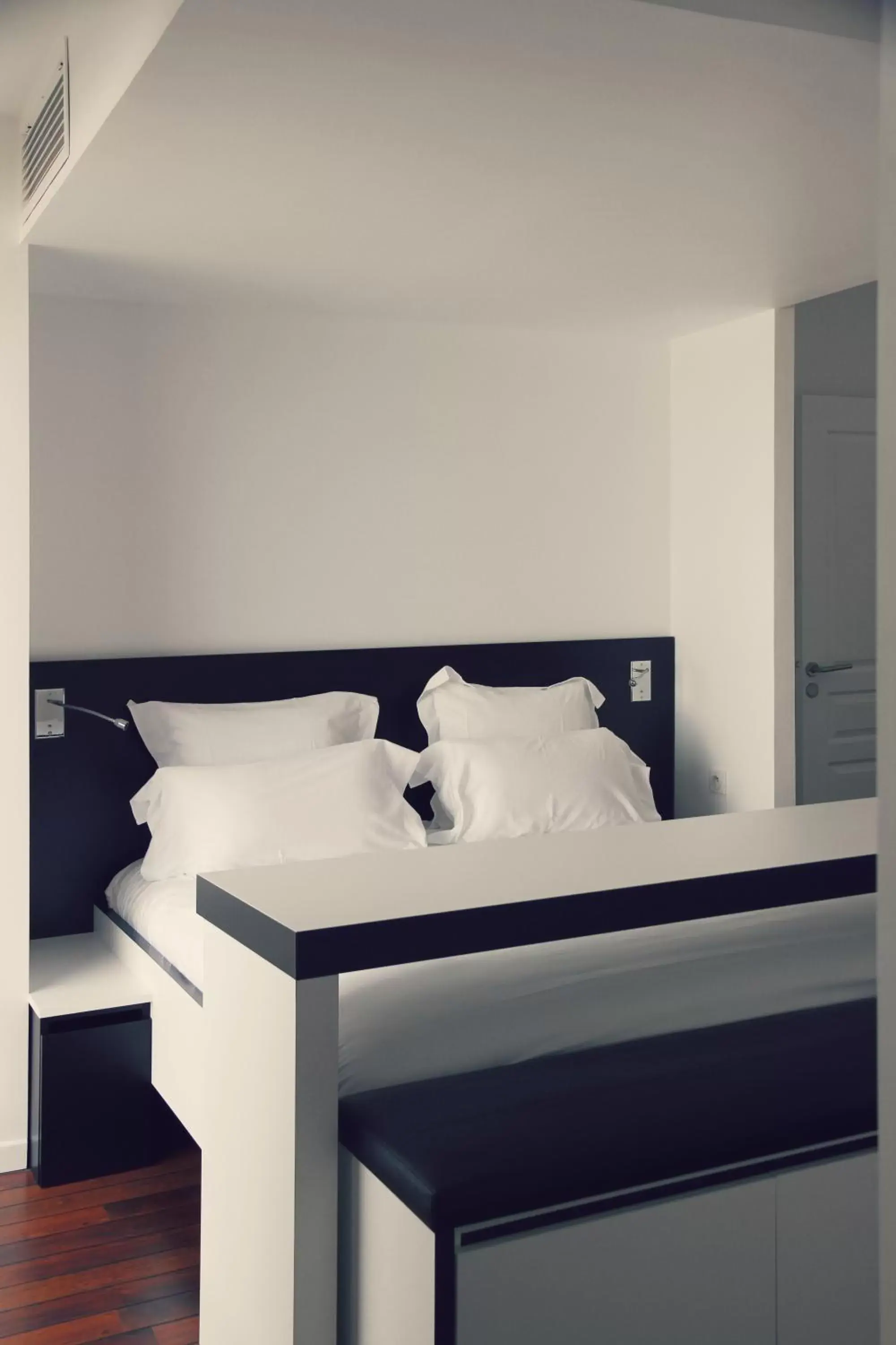 Standard Double Room with Terrace in Le Grand Hotel de la Plage Standard Double Room with Terrace in Le Grand Hotel de la Plage