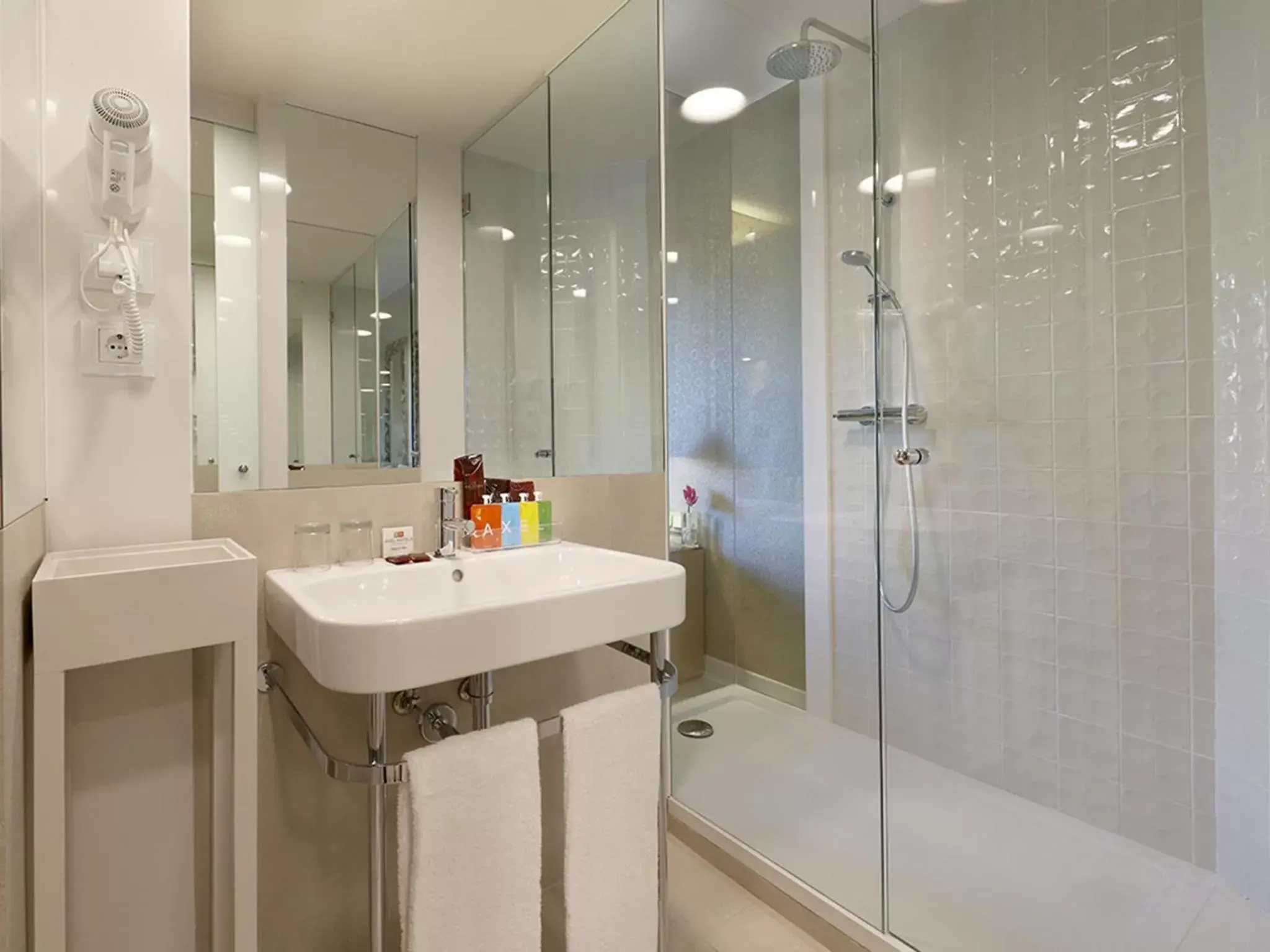 Double Room in Axel Hotel Barcelona - Adults Only Double Room in Axel Hotel Barcelona - Adults Only