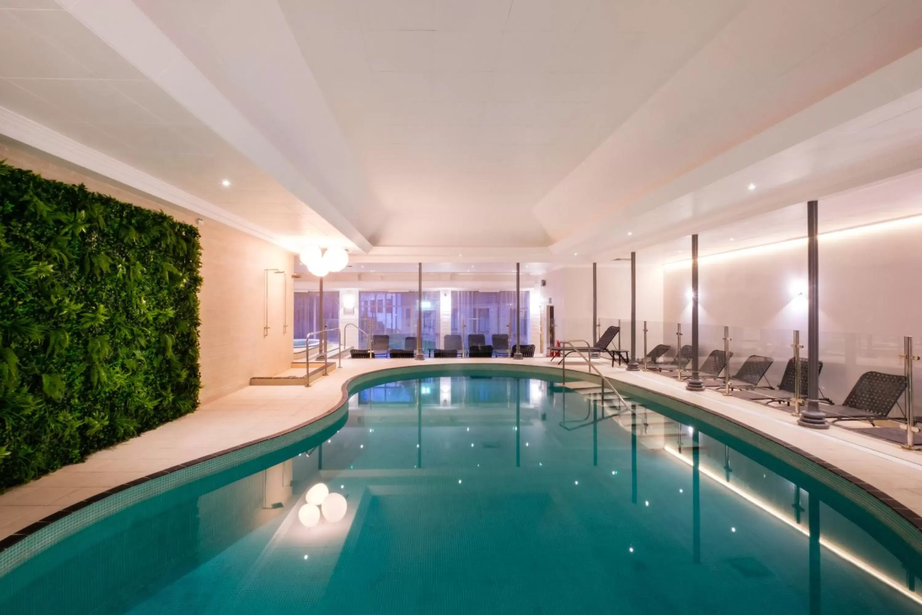 Swimming Pool in Crowne Plaza Felbridge - Gatwick, an IHG Hotel Swimming Pool in Crowne Plaza Felbridge - Gatwick, an IHG Hotel