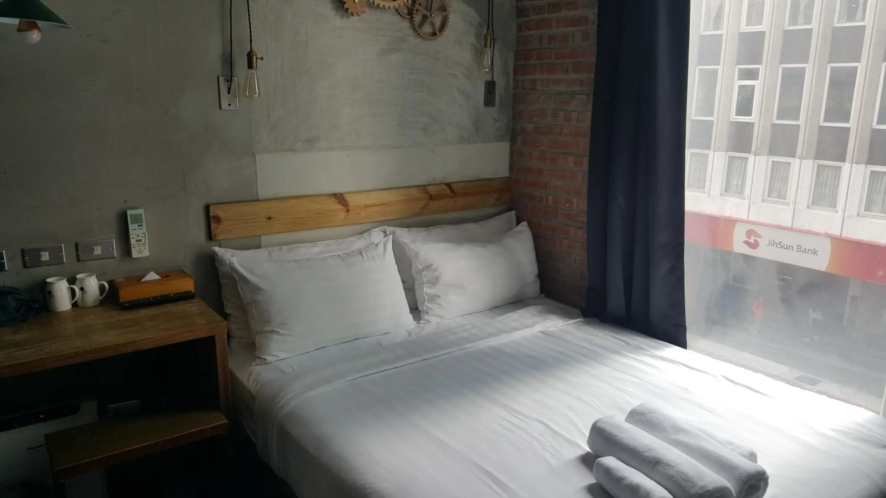 Deluxe Double Room with Bath in Just Inn 正旅館 台北車站 Deluxe Double Room with Bath in Just Inn 正旅館 台北車站