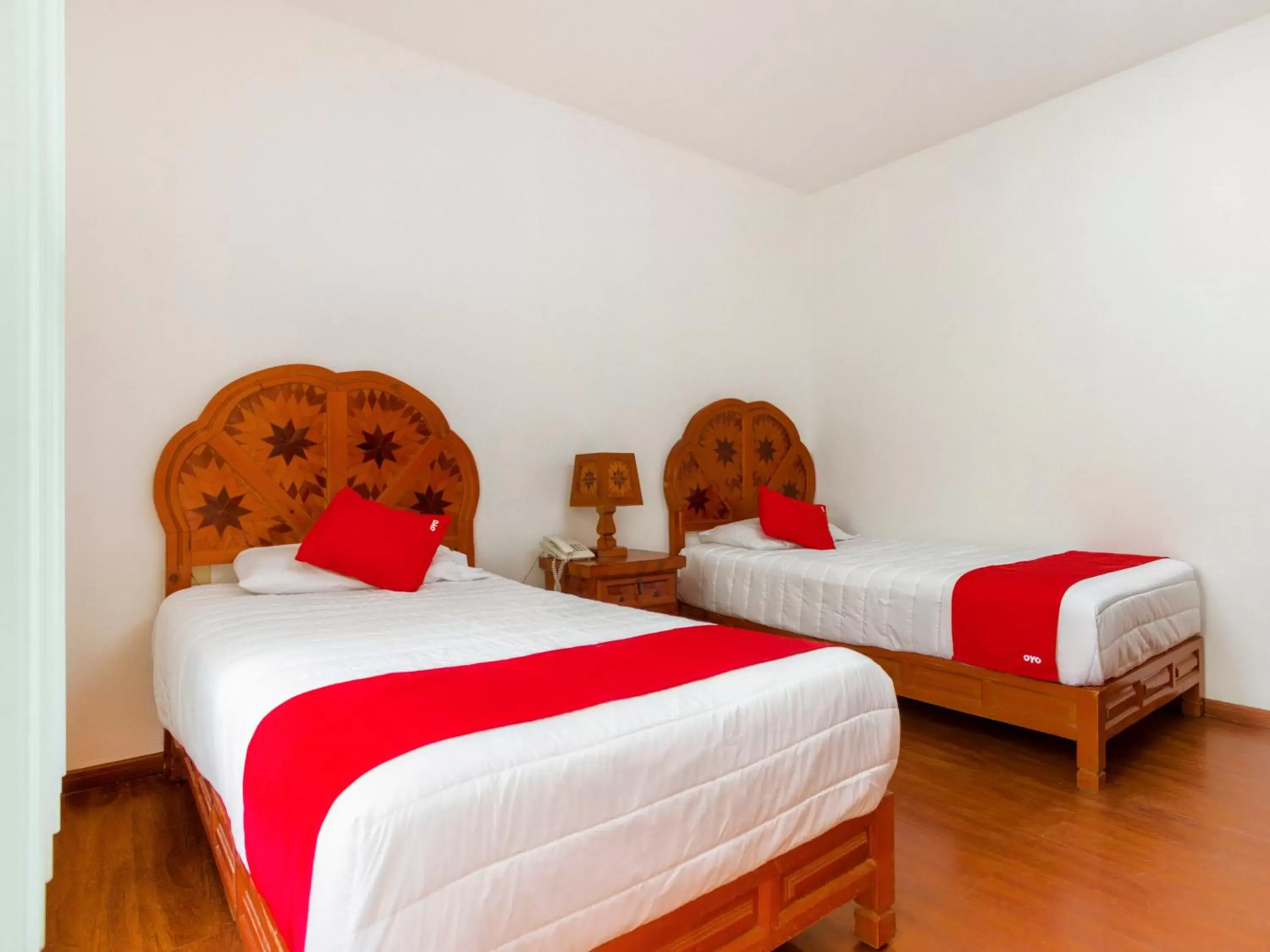 Standard two single beds in OYO Hotel Montes, Atlixco Puebla Standard two single beds in OYO Hotel Montes, Atlixco Puebla