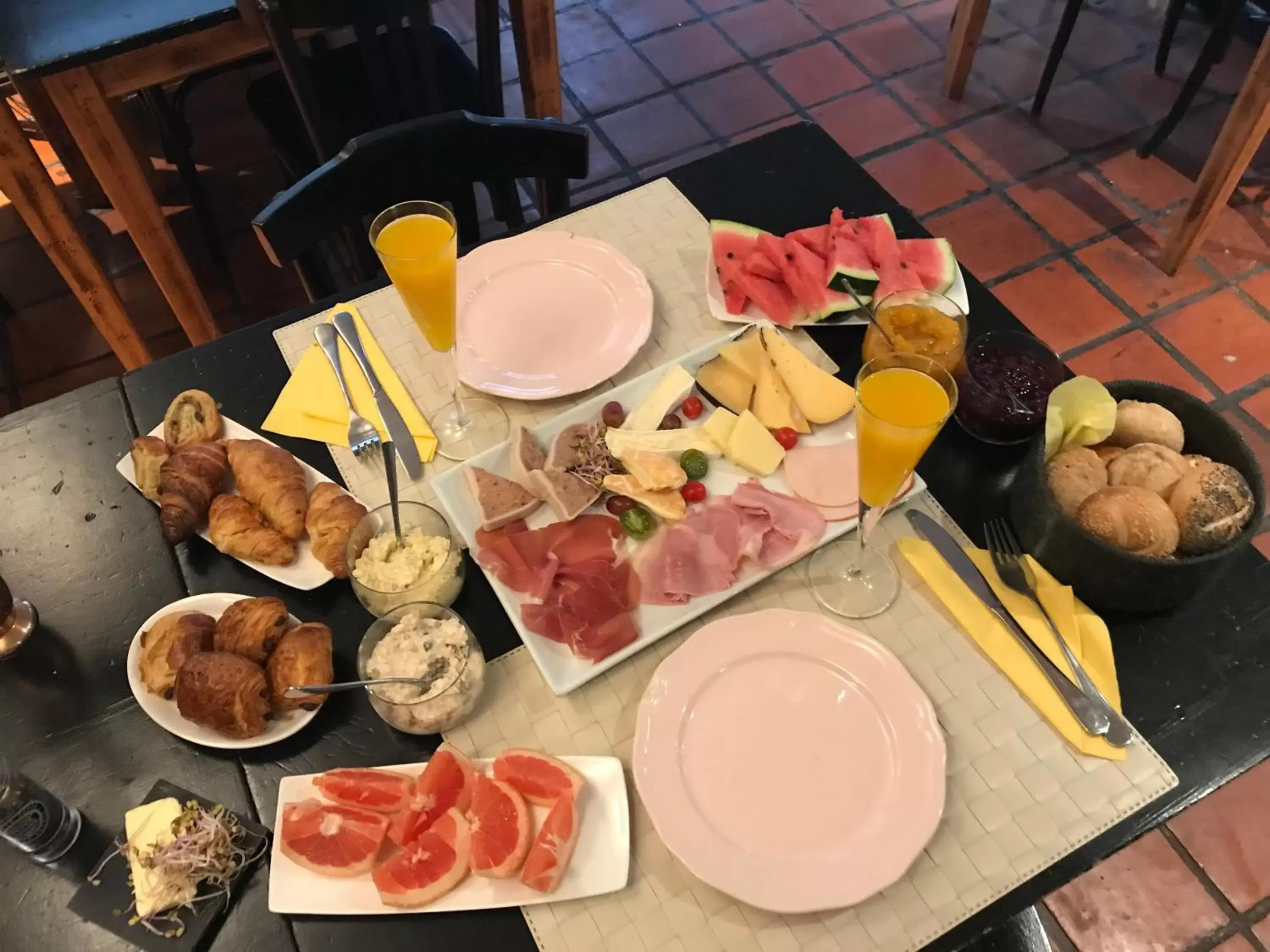 Deluxe King Room in B&B Sablon Antwerp Deluxe King Room in B&B Sablon Antwerp