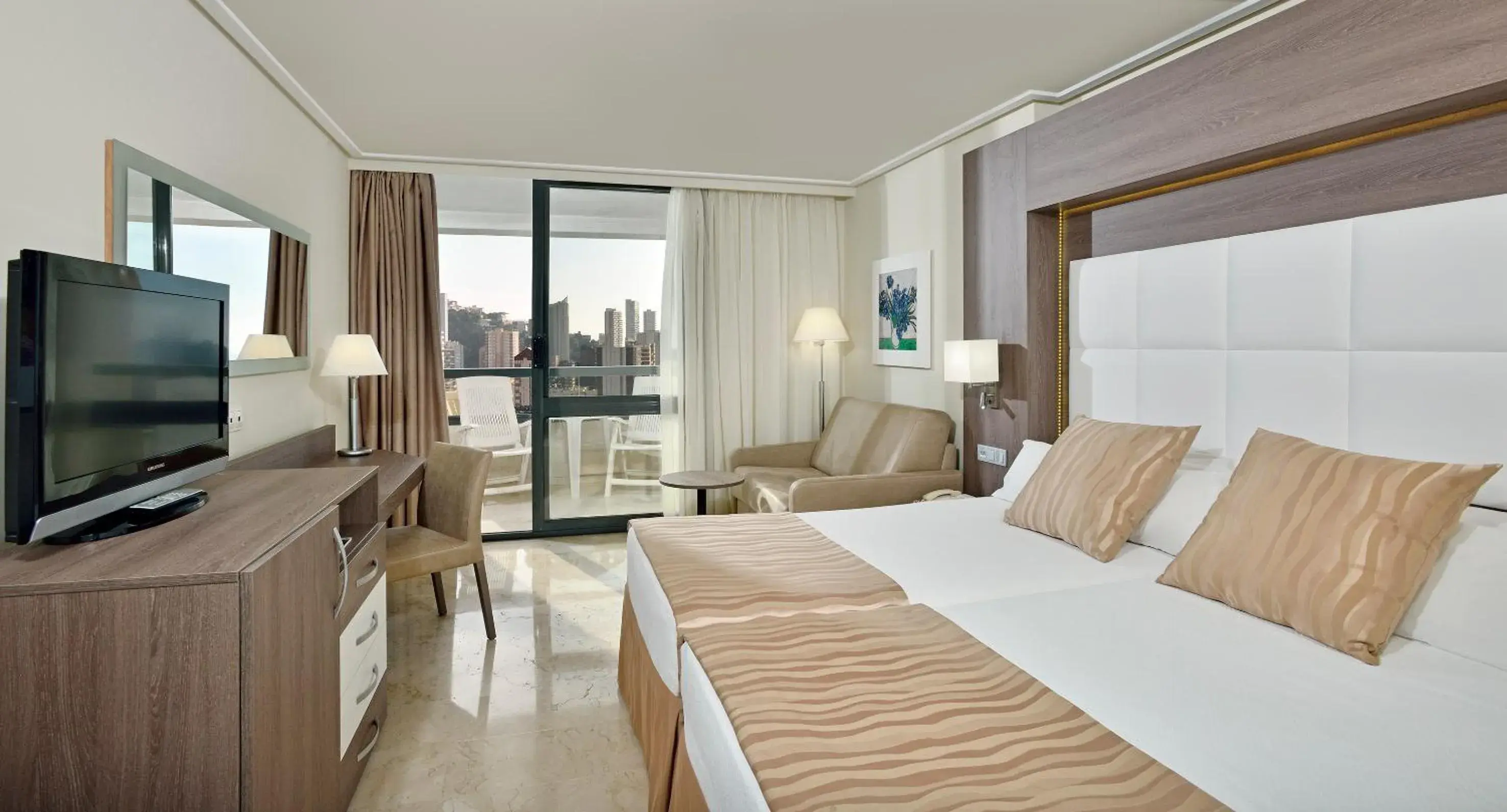 Double or Twin Room in Melia Benidorm Double or Twin Room in Melia Benidorm