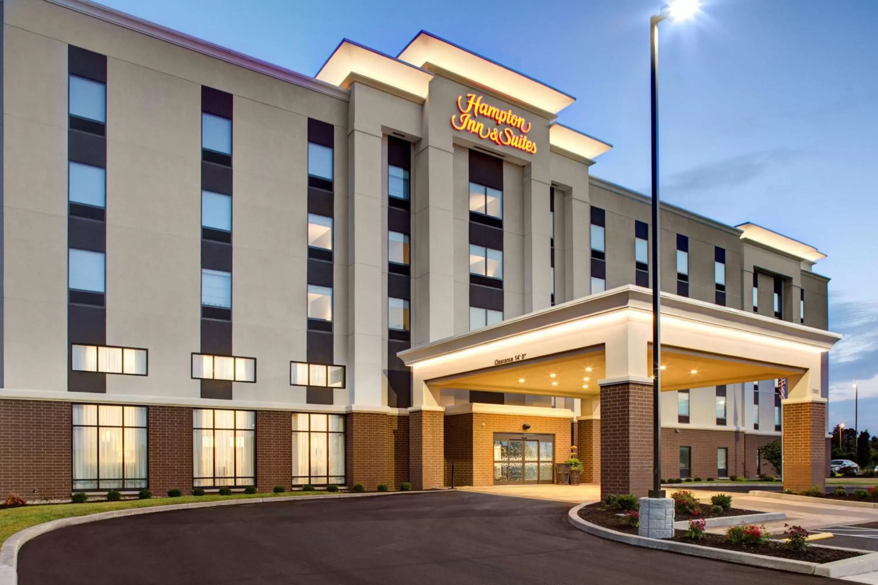 Hampton Inn & Suites Syracuse North Airport Area Hampton Inn & Suites Syracuse North Airport Area