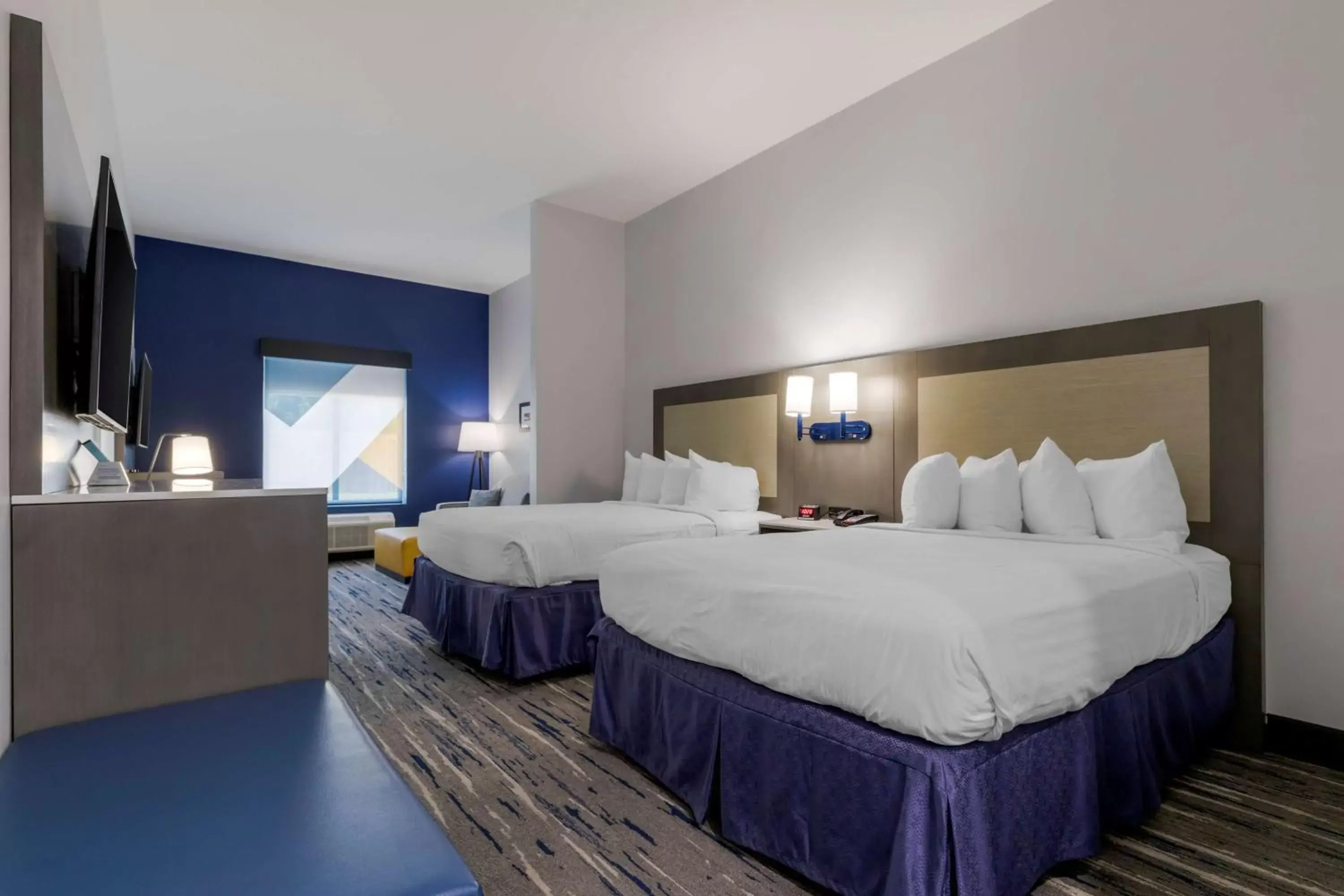 Queen Suite with Two Queen Beds in Best Western Plus Choctaw Inn & Suites Queen Suite with Two Queen Beds in Best Western Plus Choctaw Inn & Suites