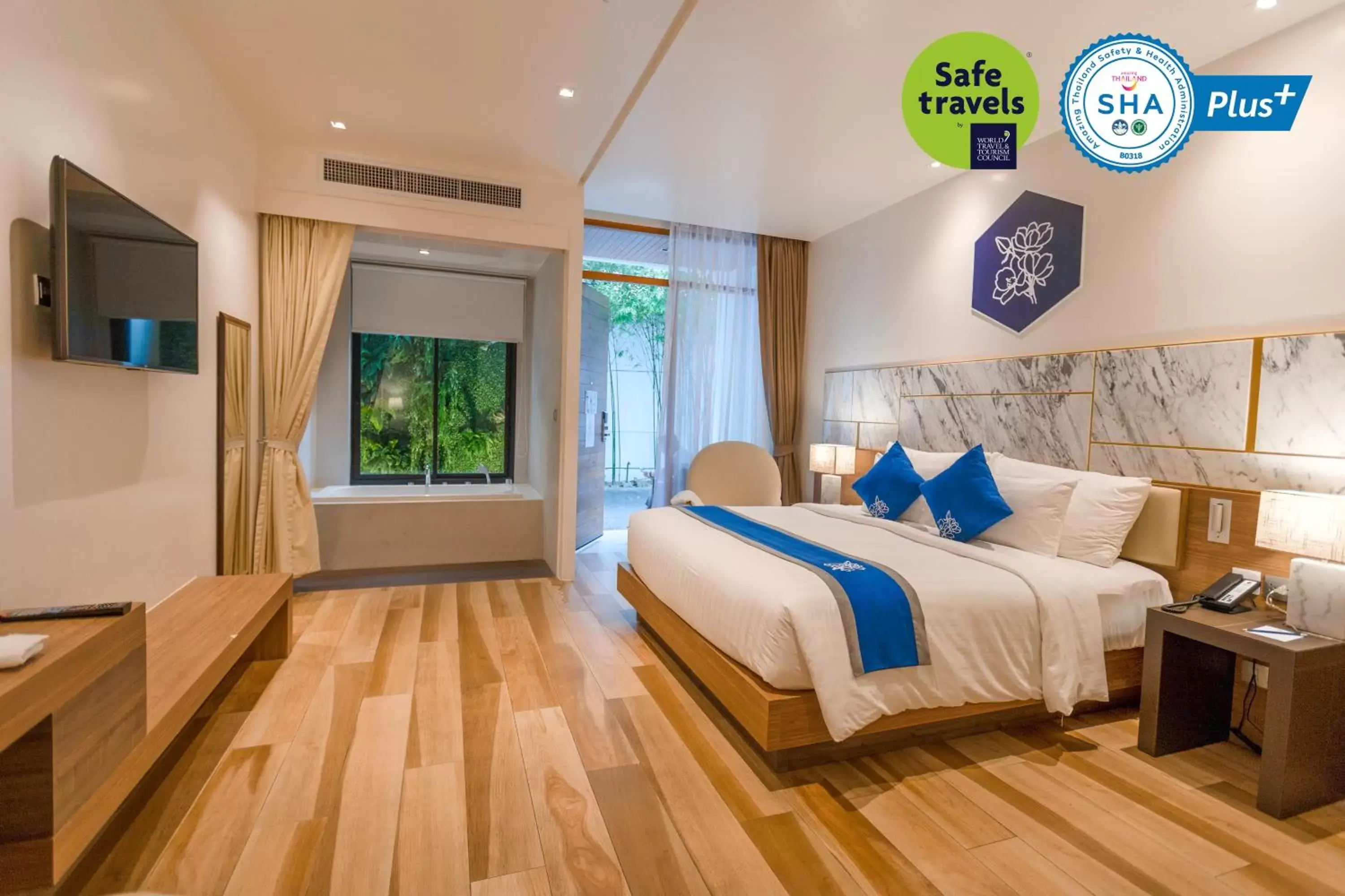 Premier Double Room with Garden View in Wintree City Resort Premier Double Room with Garden View in Wintree City Resort