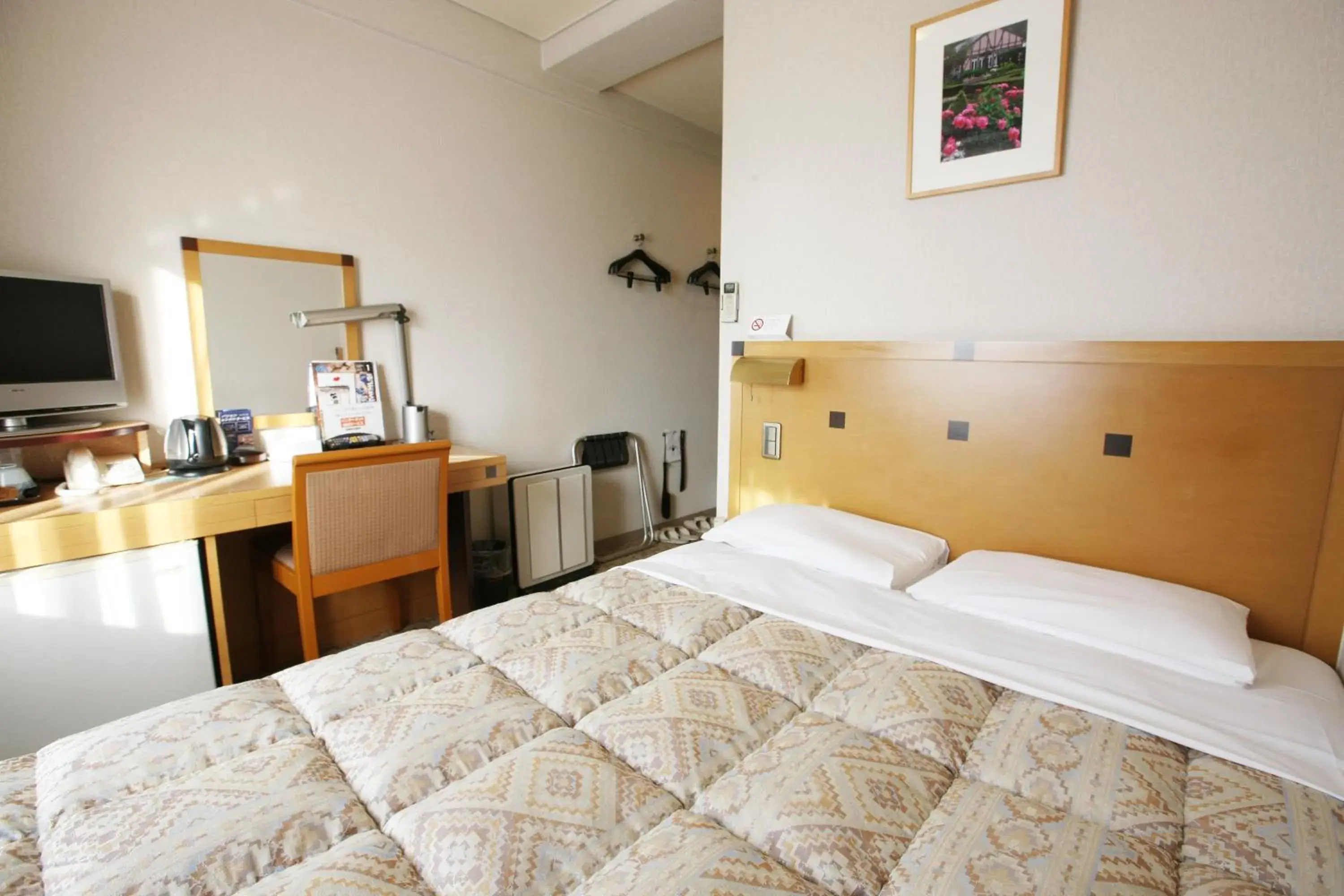 Double Room - single occupancy - Non-Smoking in Hotel Tachibana Double Room - single occupancy - Non-Smoking in Hotel Tachibana
