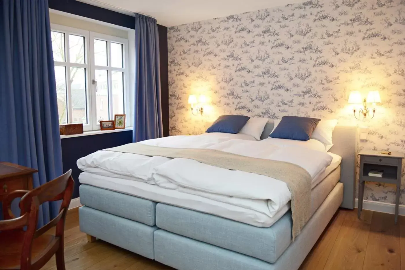 Hotel No. 11 Hotel No. 11