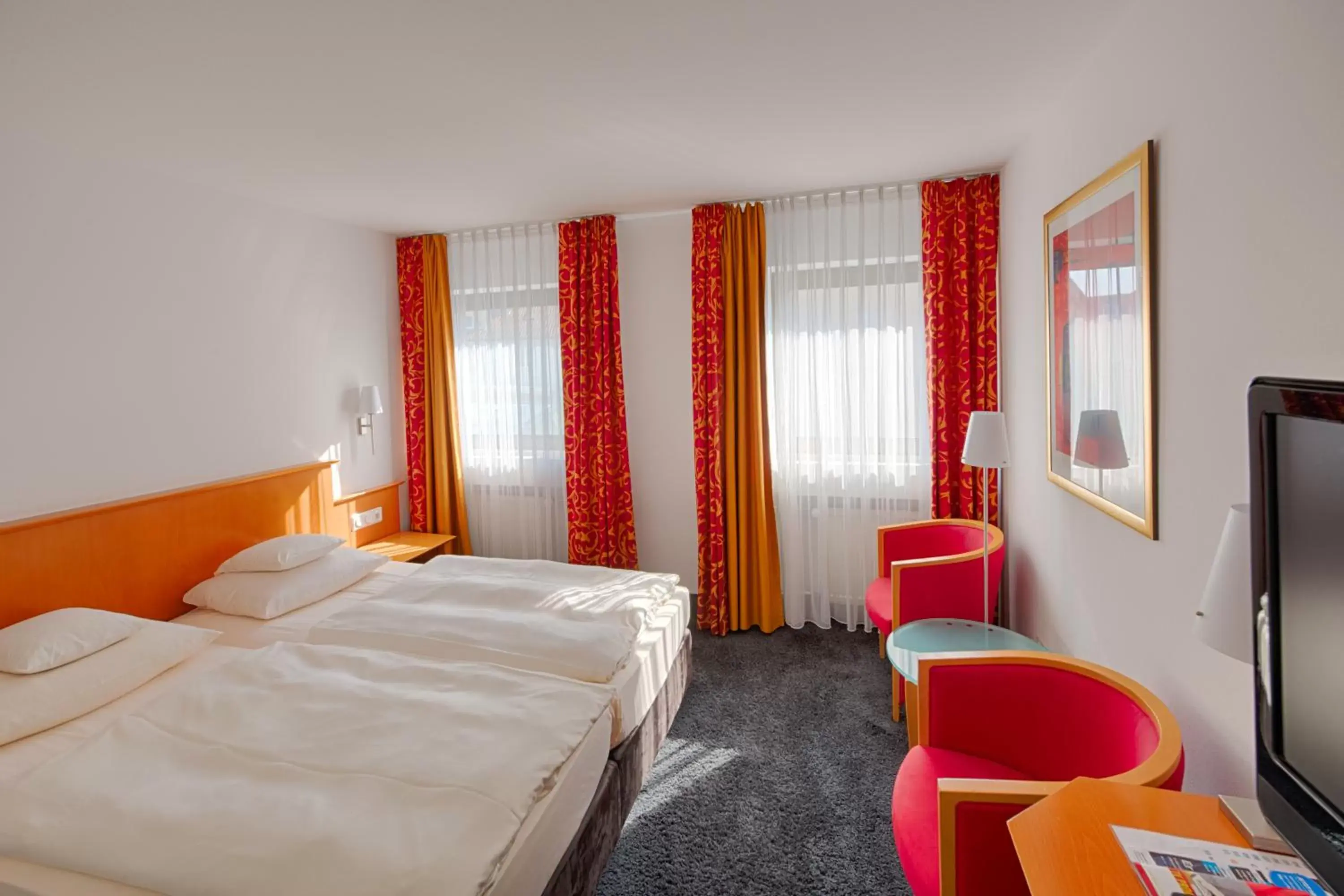 Comfort Single Room in Hotel & Restaurant Walfisch Comfort Single Room in Hotel & Restaurant Walfisch