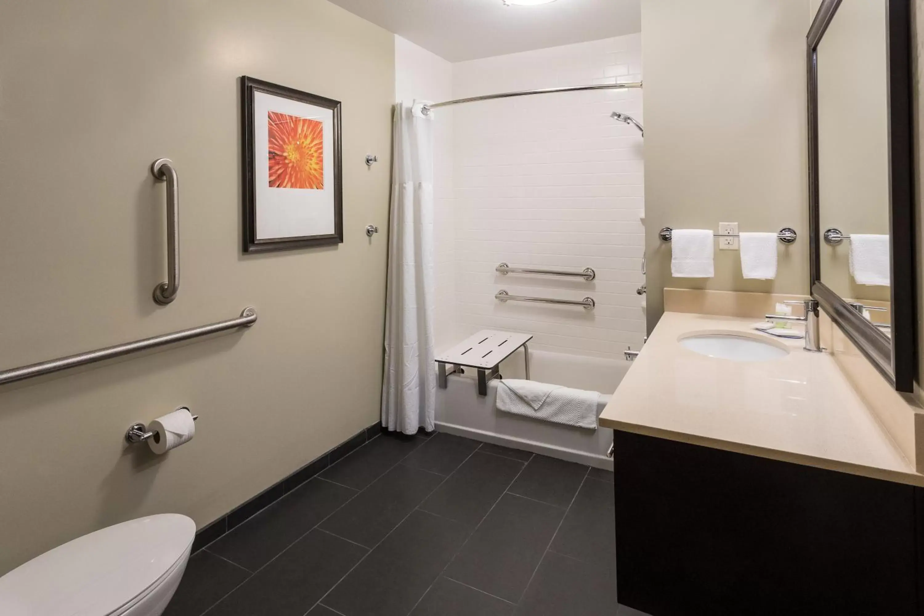 Queen Studio Suite with Bath Tub - Mobility Accessible - Non-Smoking in Staybridge Suites Omaha West by IHG Queen Studio Suite with Bath Tub - Mobility Accessible - Non-Smoking in Staybridge Suites Omaha West by IHG
