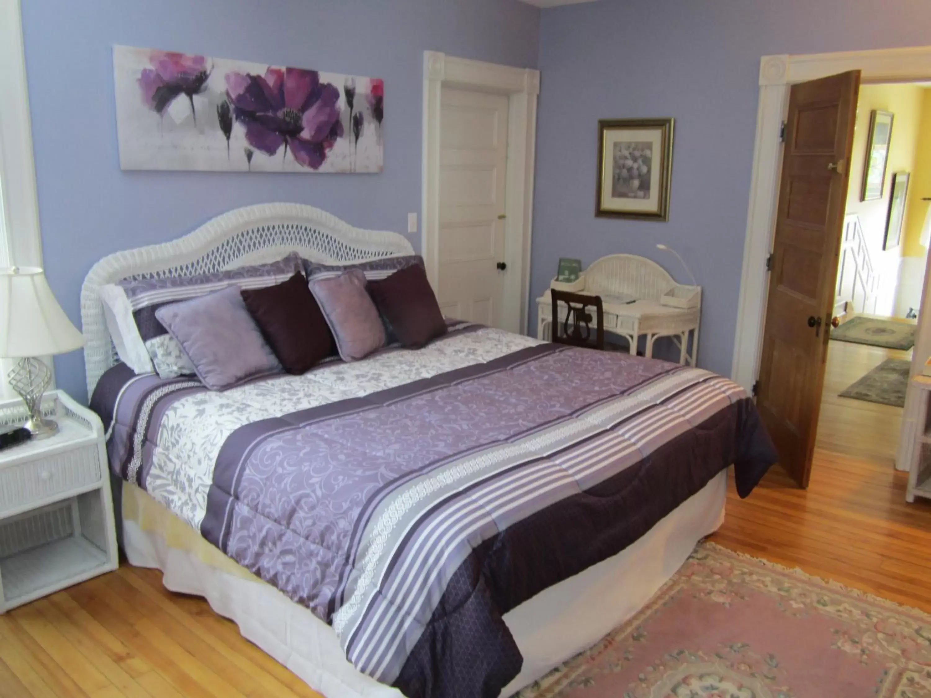 Deluxe King Room in Les Trois Erables Boutique Inn Deluxe King Room in Les Trois Erables Boutique Inn