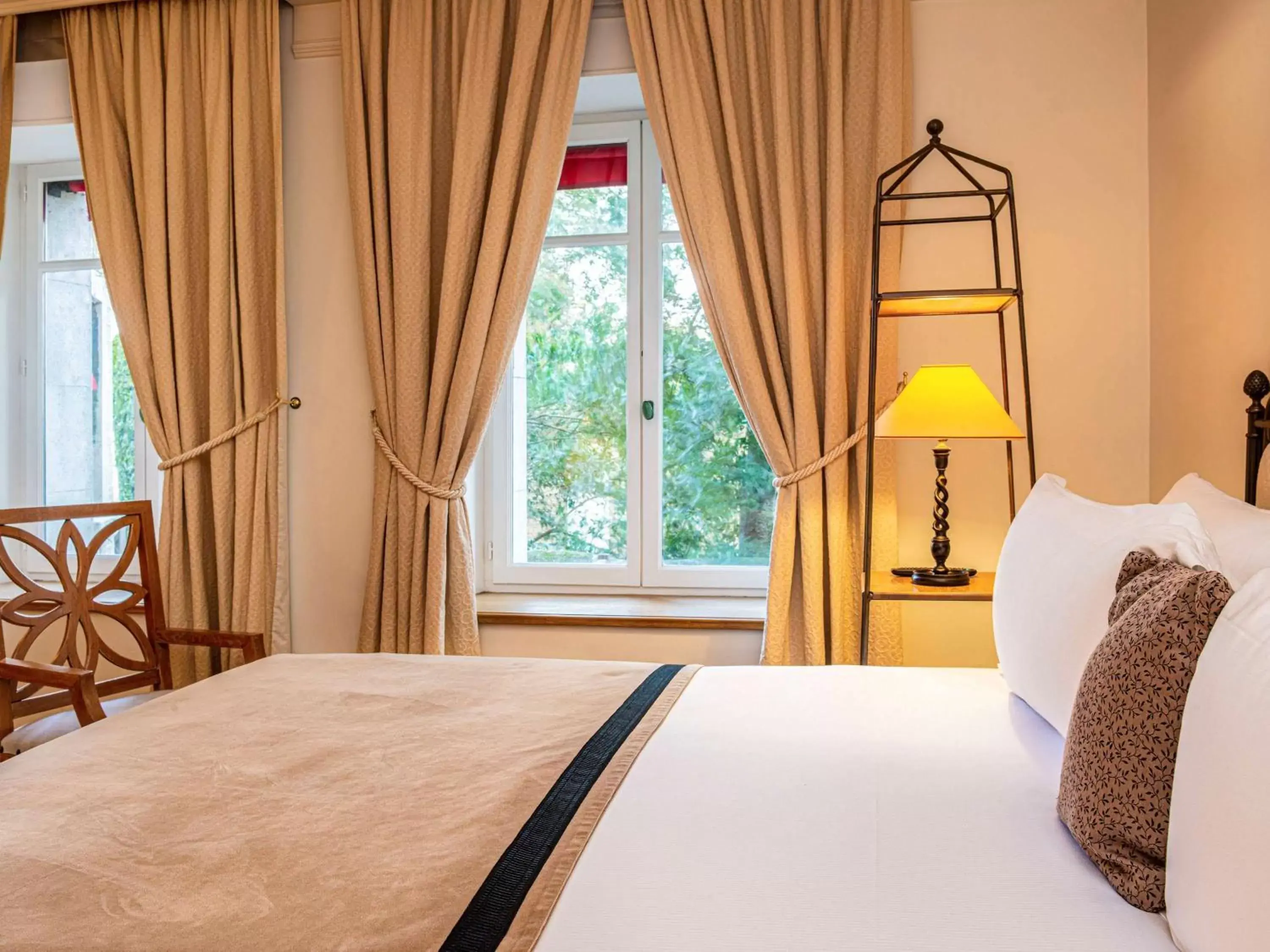 Junior Suite in Hotel de la Cité & Spa MGallery Junior Suite in Hotel de la Cité & Spa MGallery