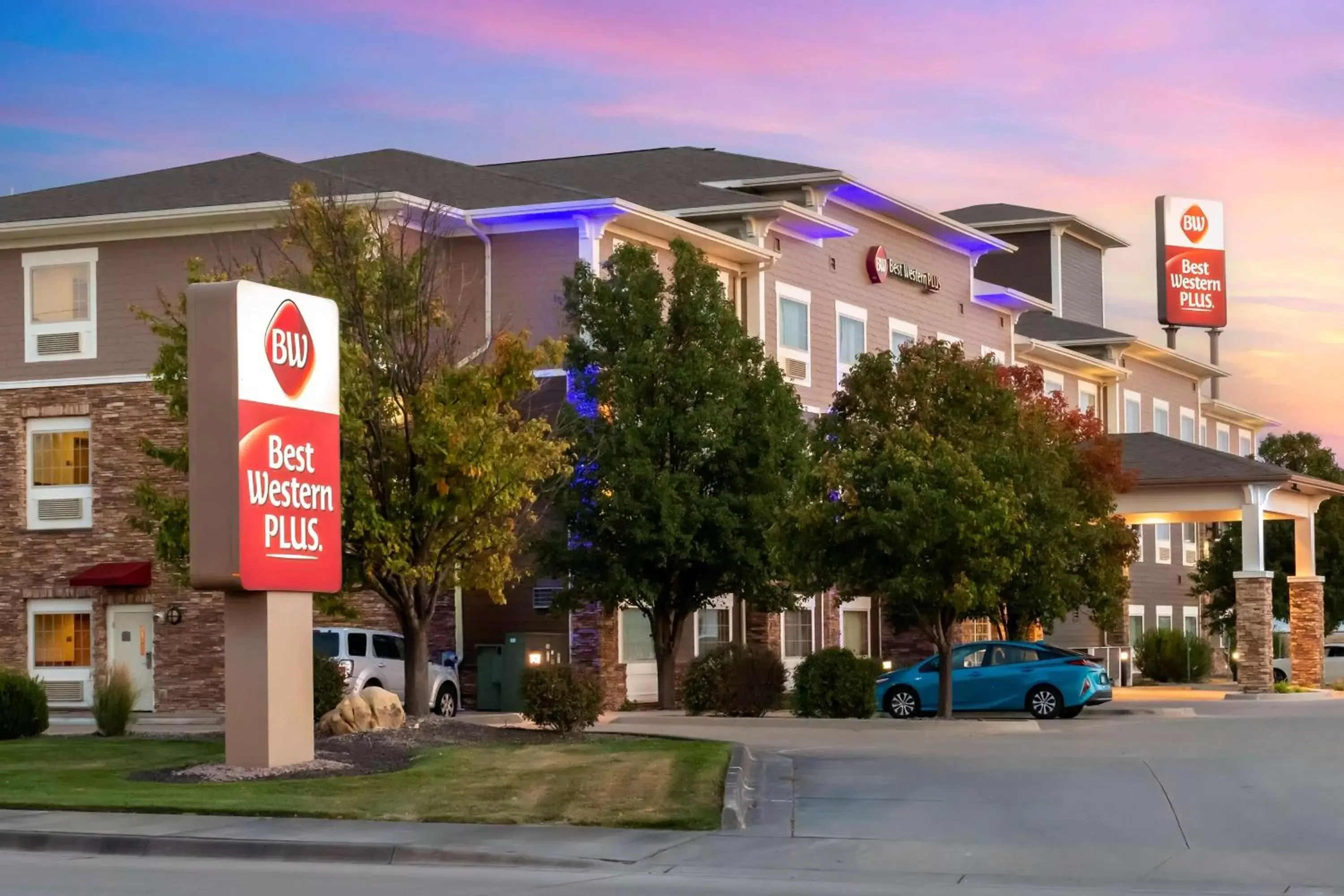 Best Western Plus Butterfield Inn Best Western Plus Butterfield Inn