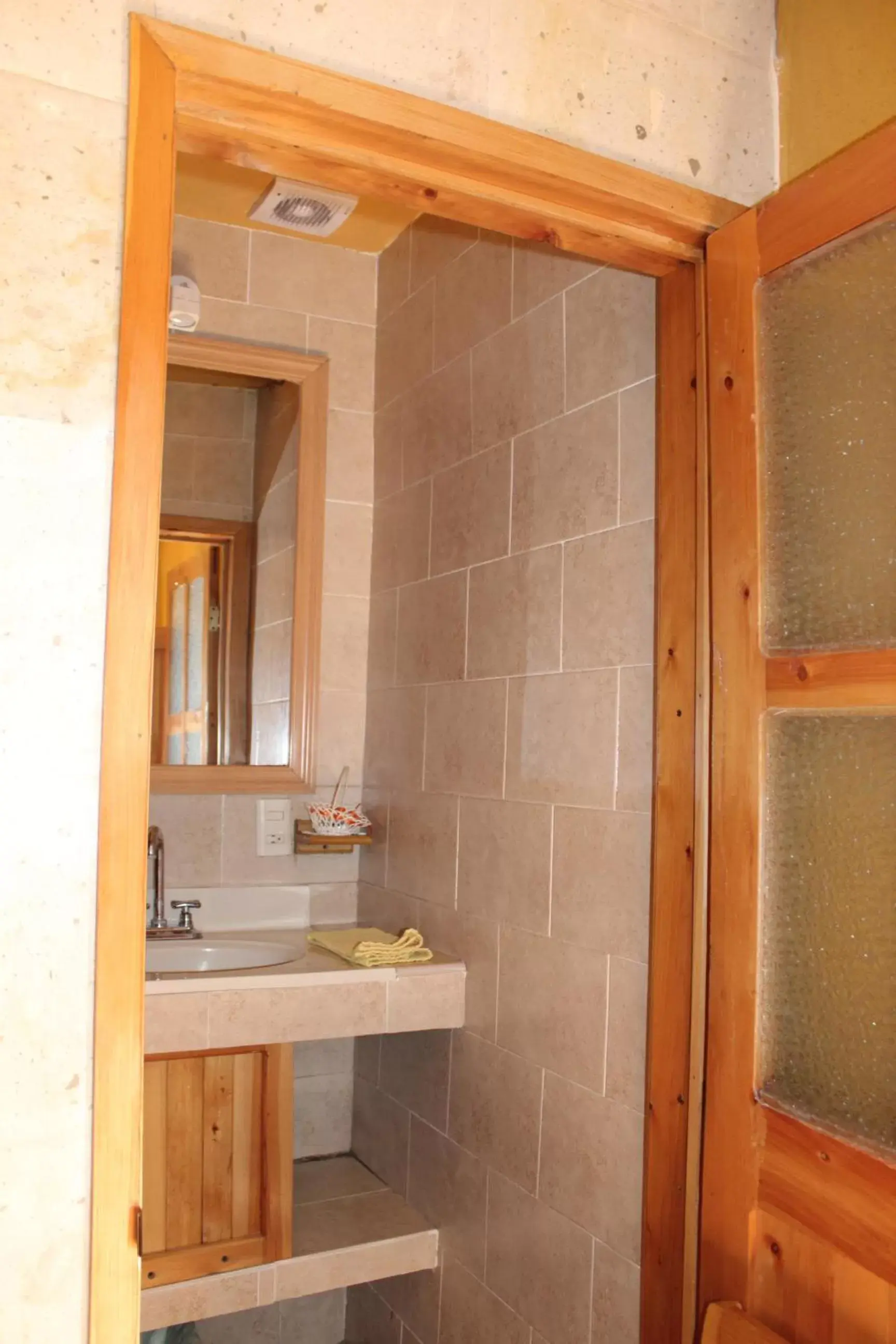 Bathroom in Hotel Plaza Mayor Bathroom in Hotel Plaza Mayor