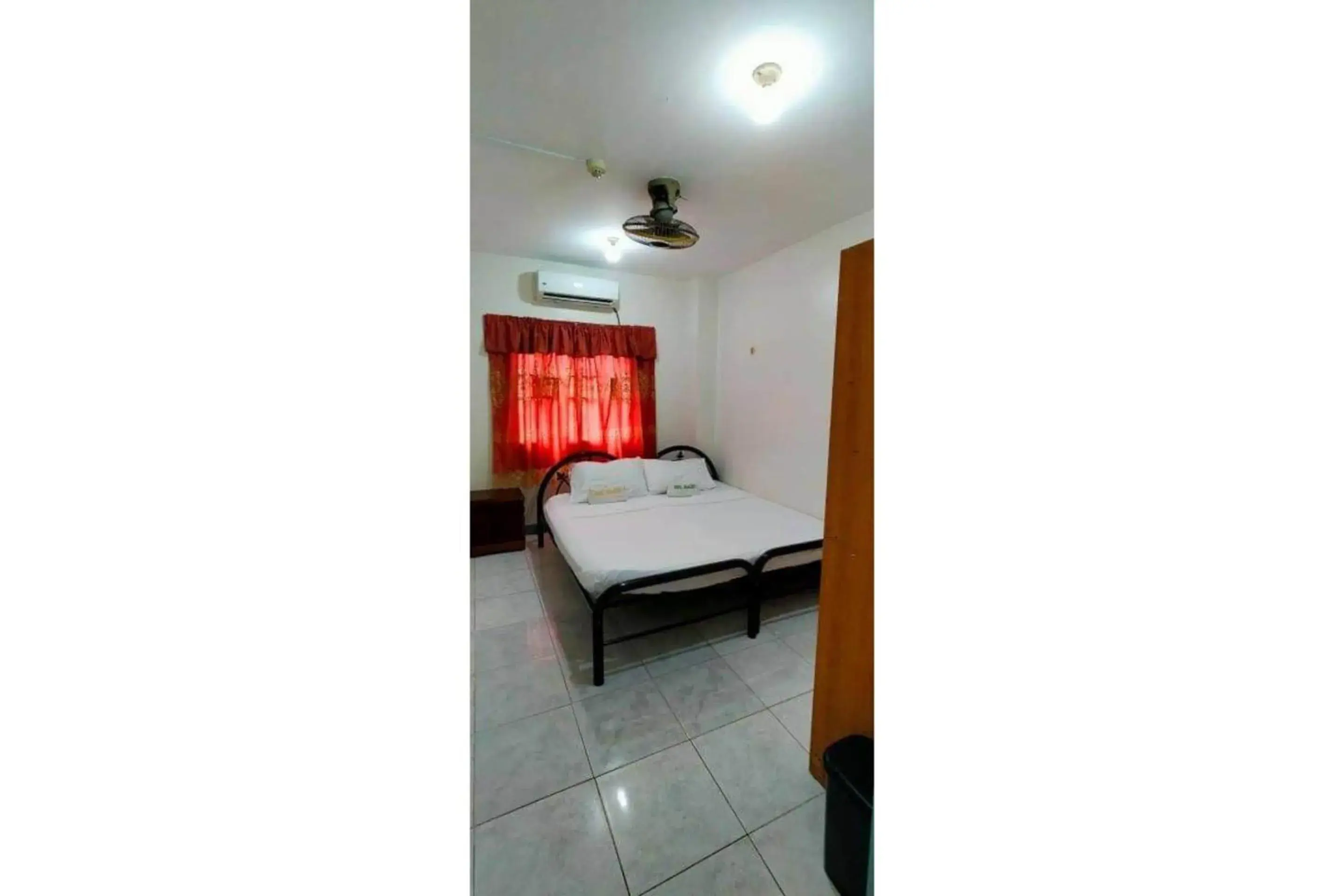 saver double in OYO 799 Ddd Habitat Iloilo saver double in OYO 799 Ddd Habitat Iloilo