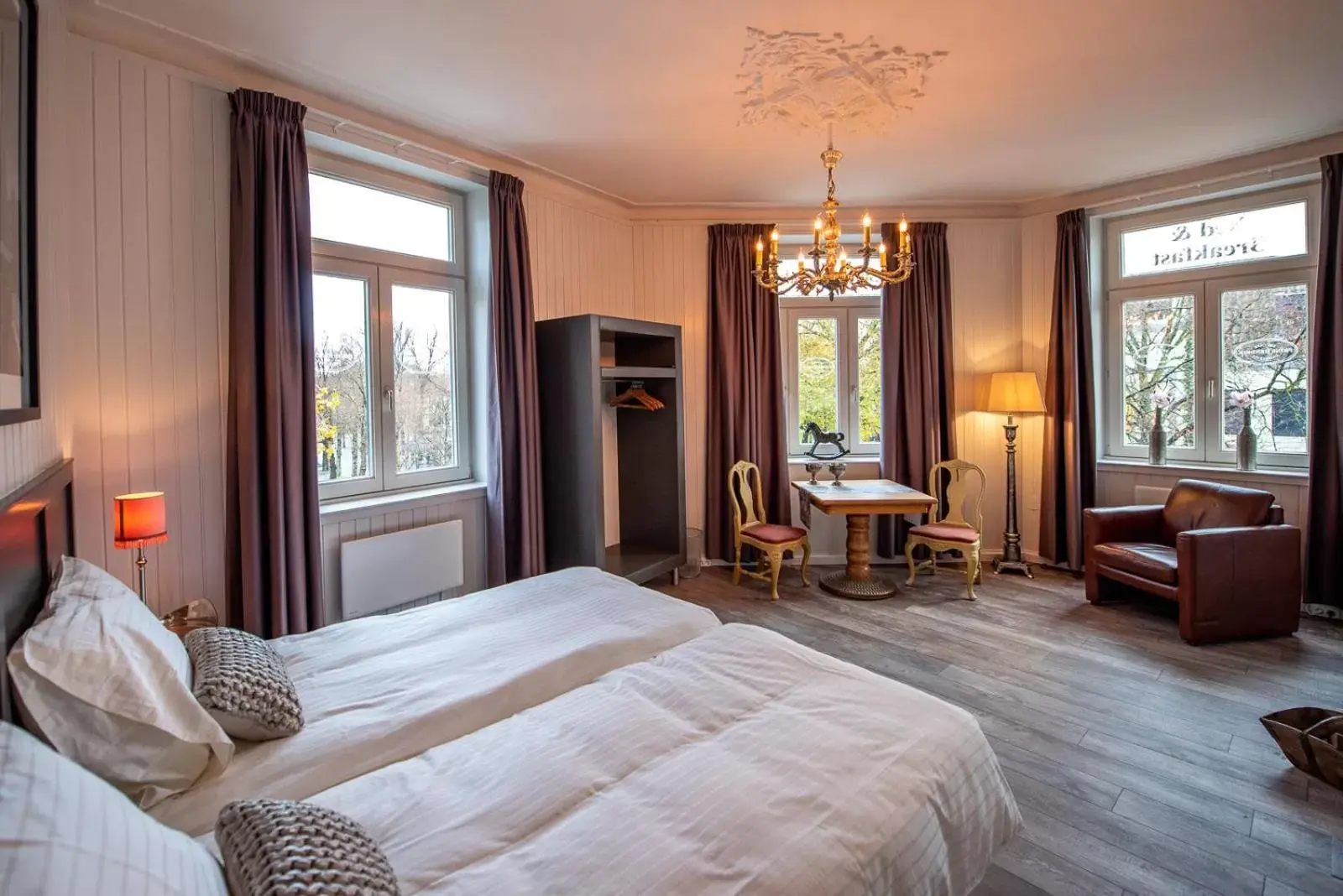 Deluxe Double Room in BnB prins Hendrik Venlo Deluxe Double Room in BnB prins Hendrik Venlo