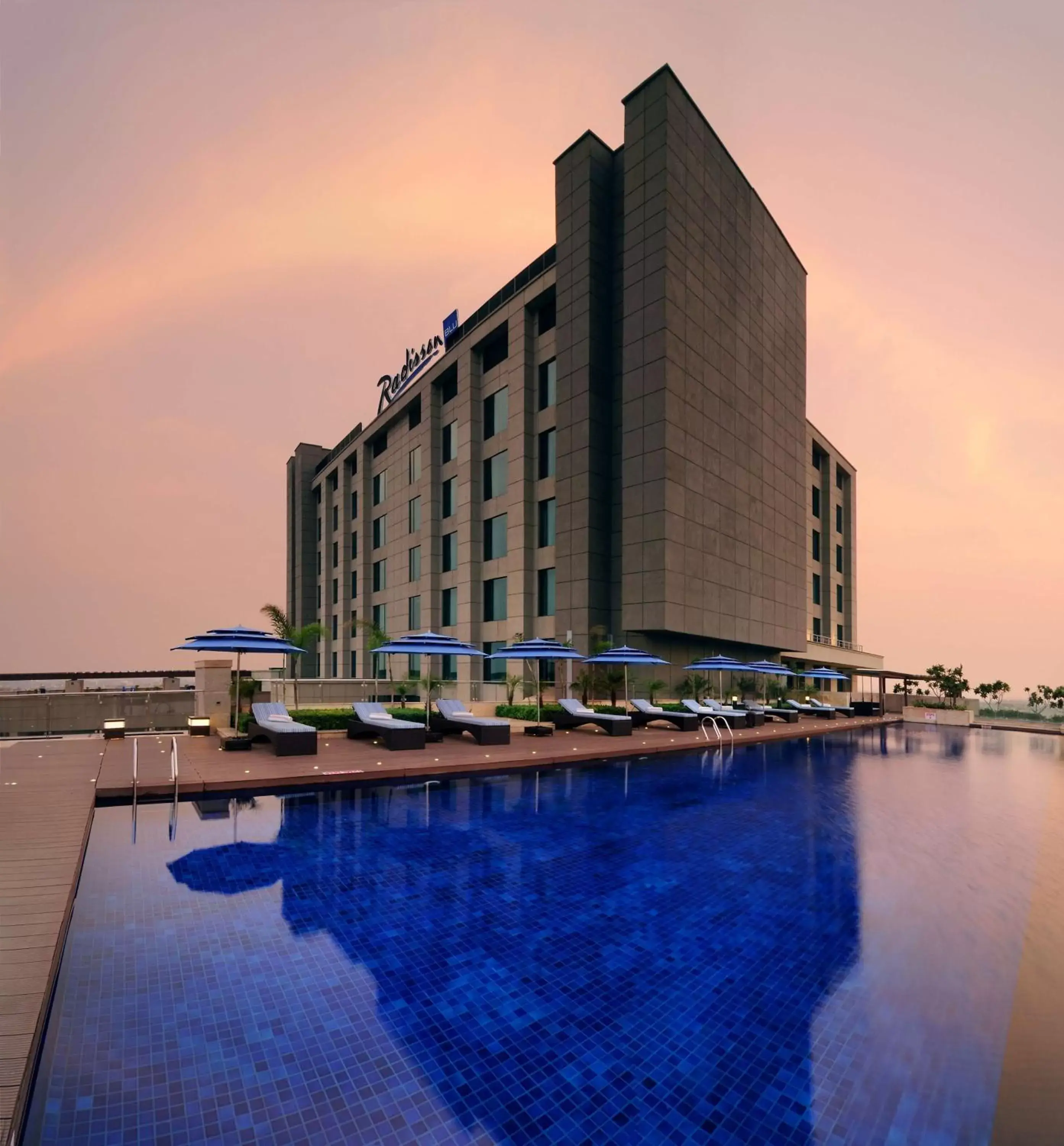Radisson Blu Hotel New Delhi Paschim Vihar Radisson Blu Hotel New Delhi Paschim Vihar