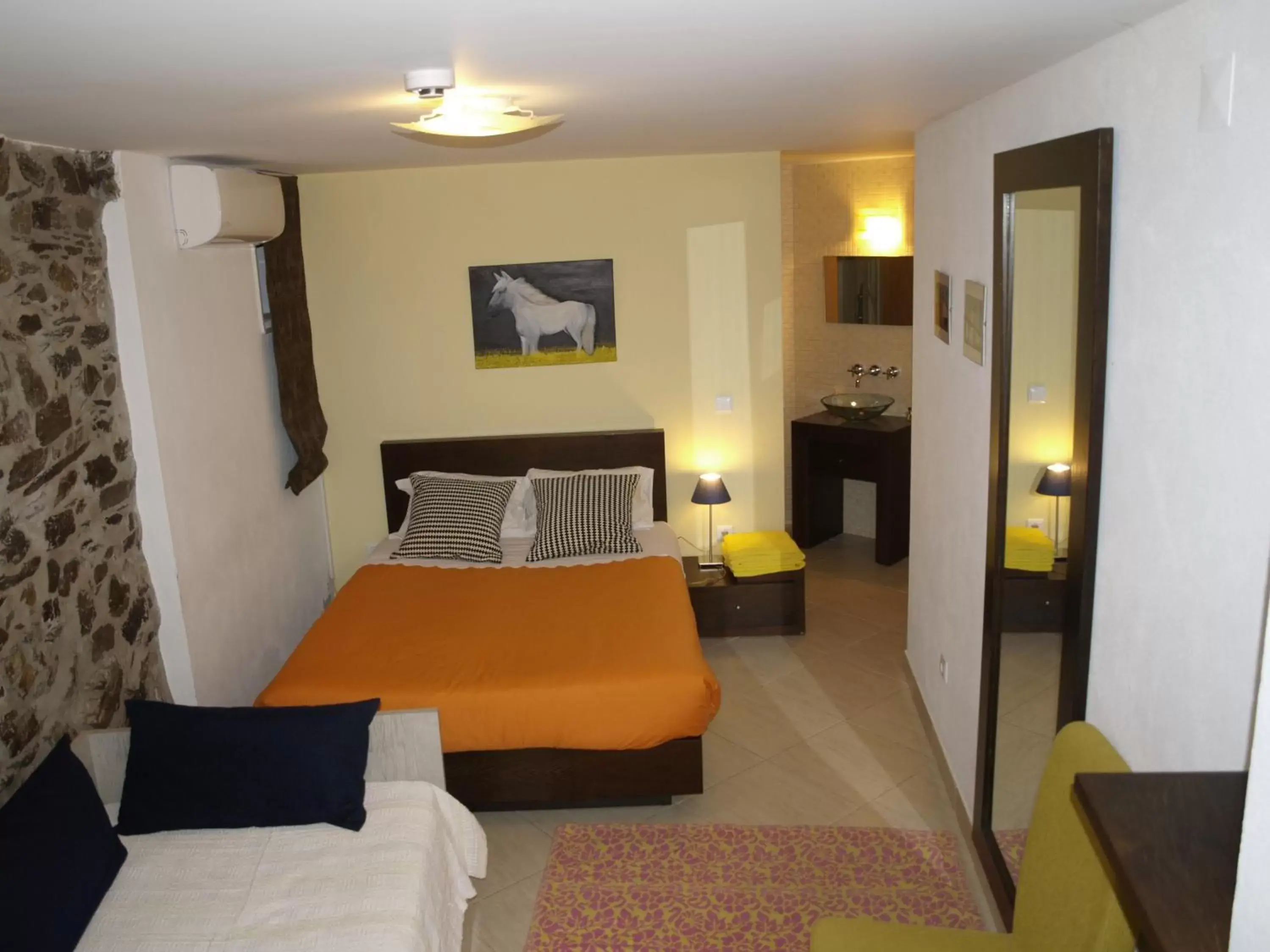 Double Room in Casa Princesa Peralta Double Room in Casa Princesa Peralta