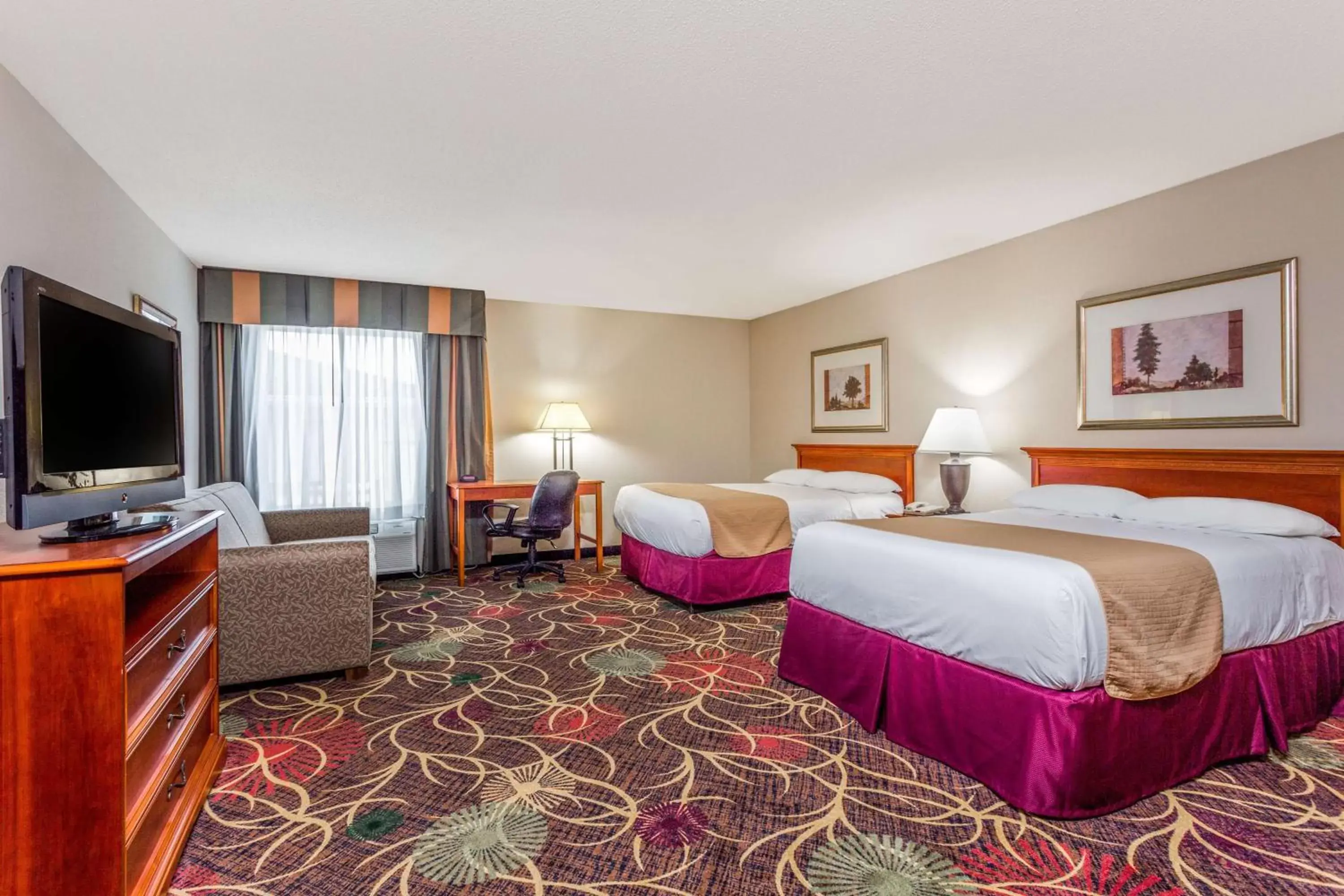 Studio Suite with Two Double Beds - Non-Smoking in Baymont by Wyndham Cornelia Studio Suite with Two Double Beds - Non-Smoking in Baymont by Wyndham Cornelia