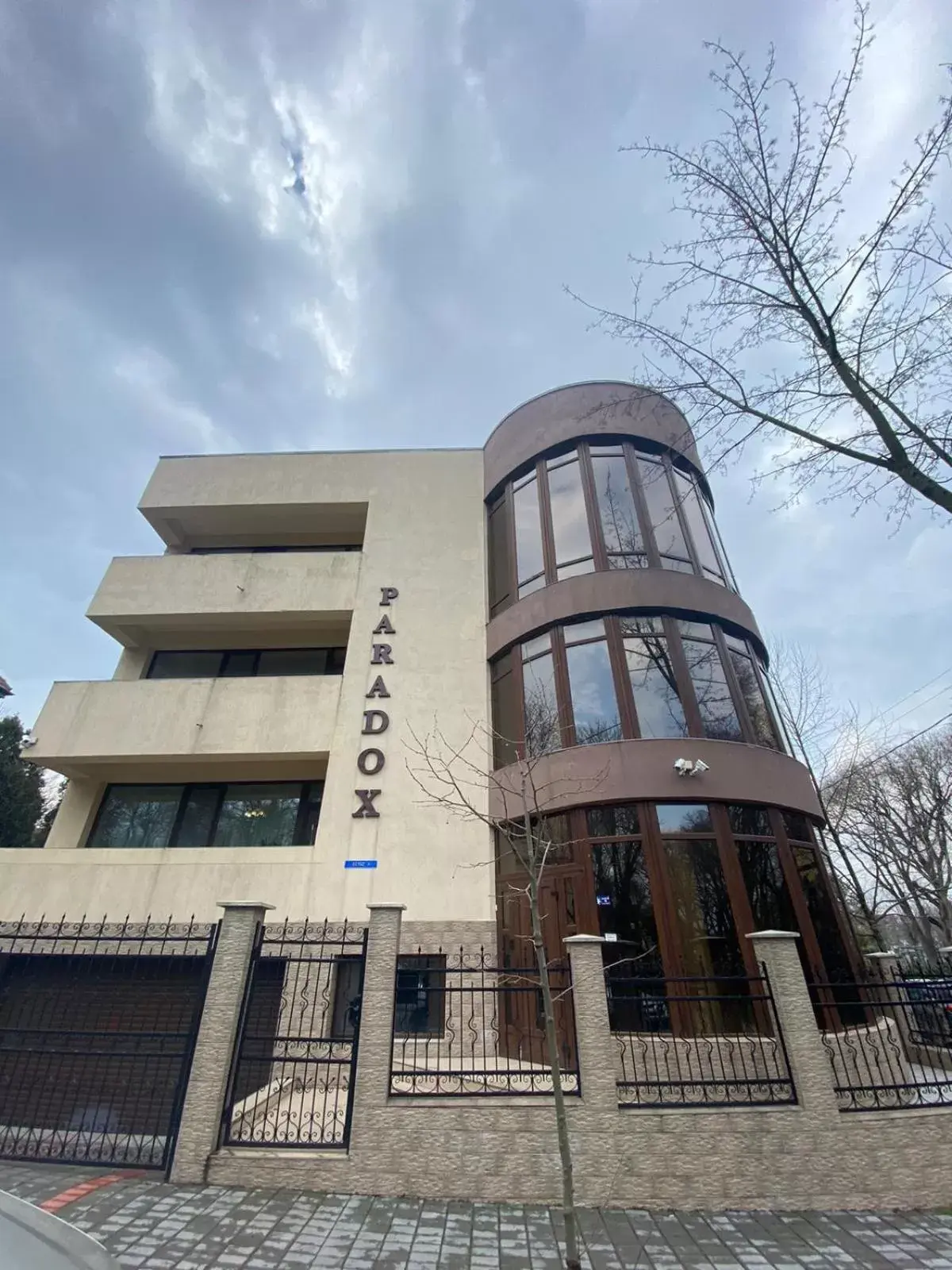 Paradox Oituz Paradox Oituz