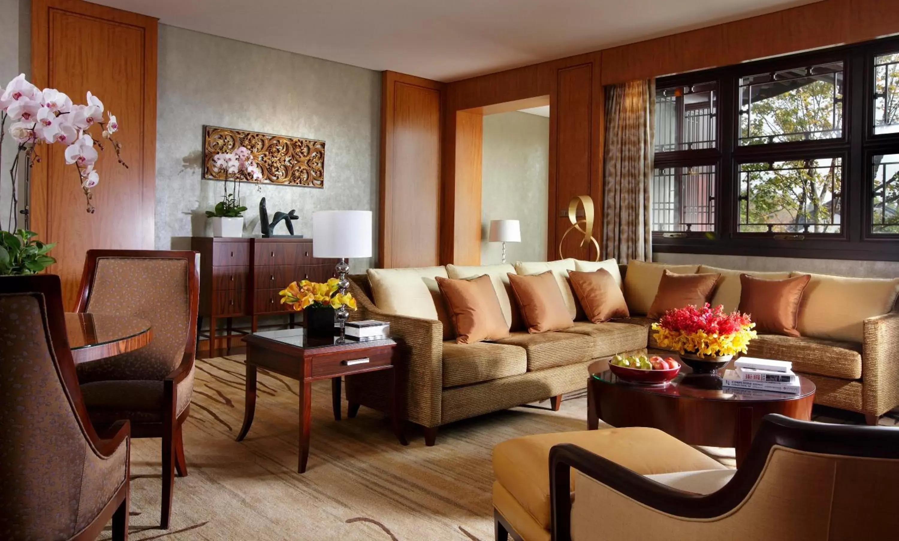 Lotus Suite-with special inclusions for suites in Four Seasons Hotel Hangzhou at West Lake Lotus Suite-with special inclusions for suites in Four Seasons Hotel Hangzhou at West Lake