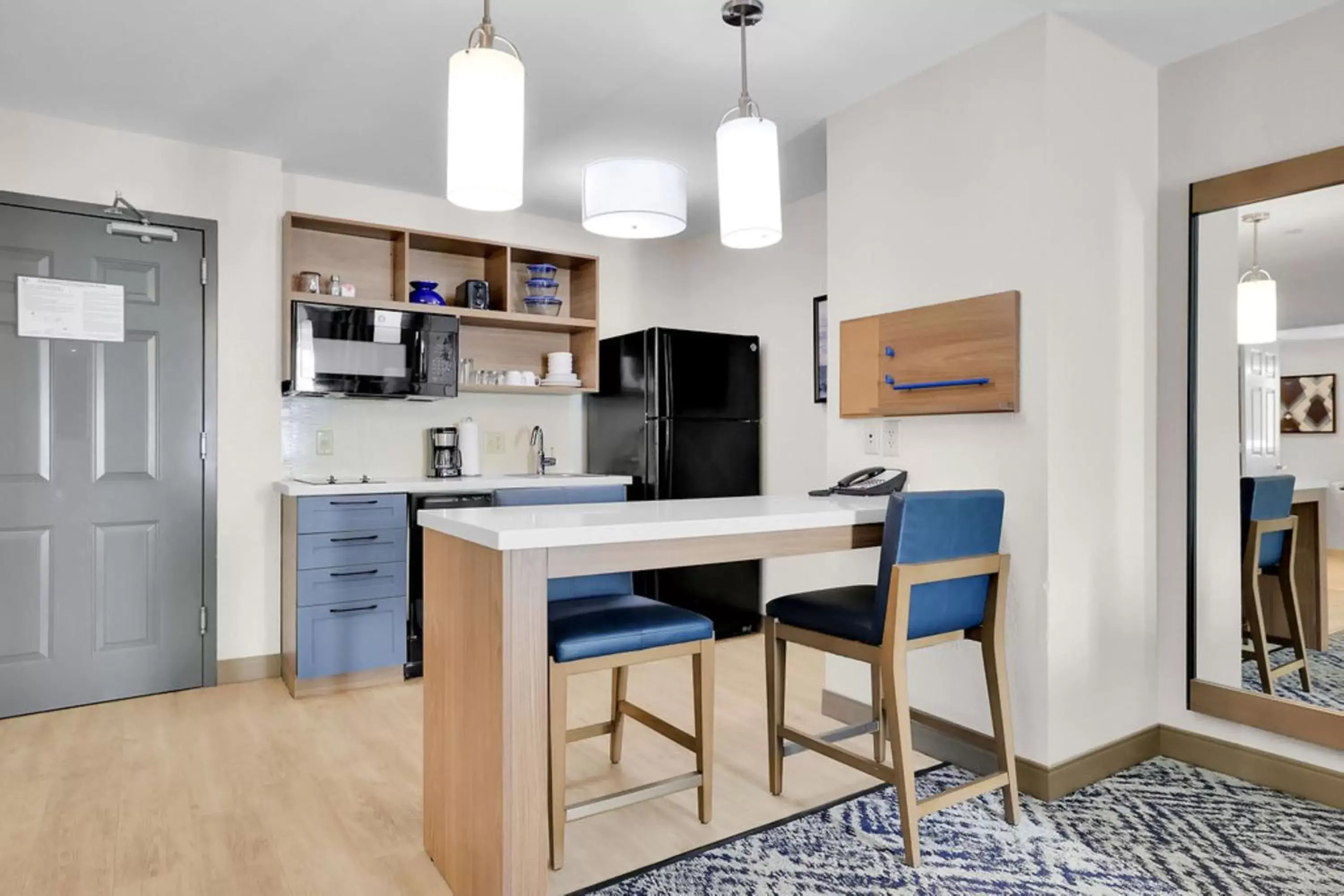 Queen Studio - Non-Smoking in Candlewood Suites Atlanta West I-20, an IHG Hotel Queen Studio - Non-Smoking in Candlewood Suites Atlanta West I-20, an IHG Hotel