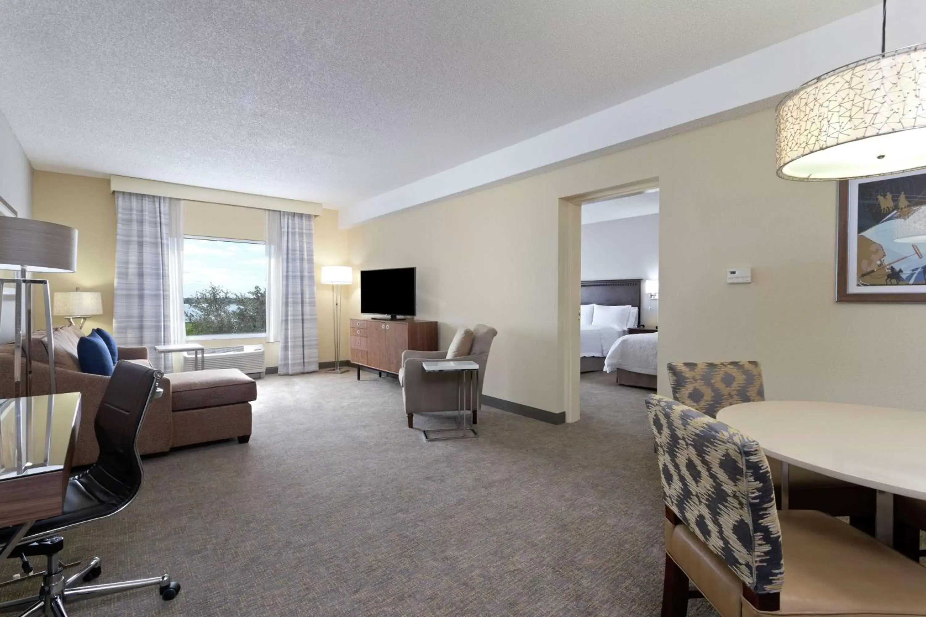 Apartment with Two Queen Beds and Lake View - Non-Smoking in Hampton Inn & Suites Wellington Apartment with Two Queen Beds and Lake View - Non-Smoking in Hampton Inn & Suites Wellington