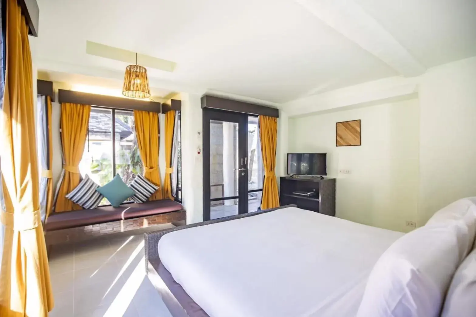 Deluxe Double Room in Punnpreeda Beach Resort - SHA Plus Certified Deluxe Double Room in Punnpreeda Beach Resort - SHA Plus Certified