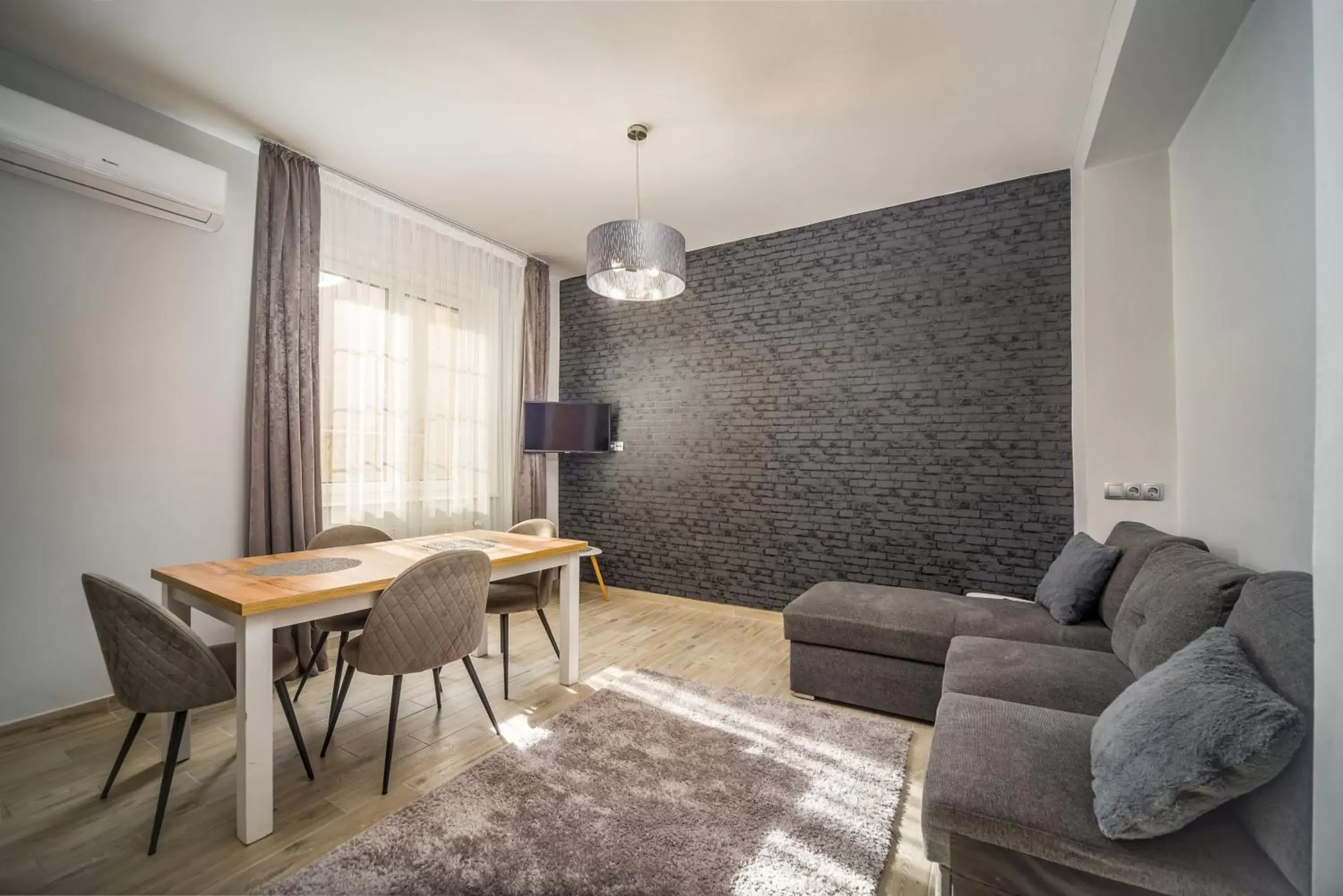 One-Bedroom Apartment (4 Adults) in Park Hotel Ambrózia One-Bedroom Apartment (4 Adults) in Park Hotel Ambrózia