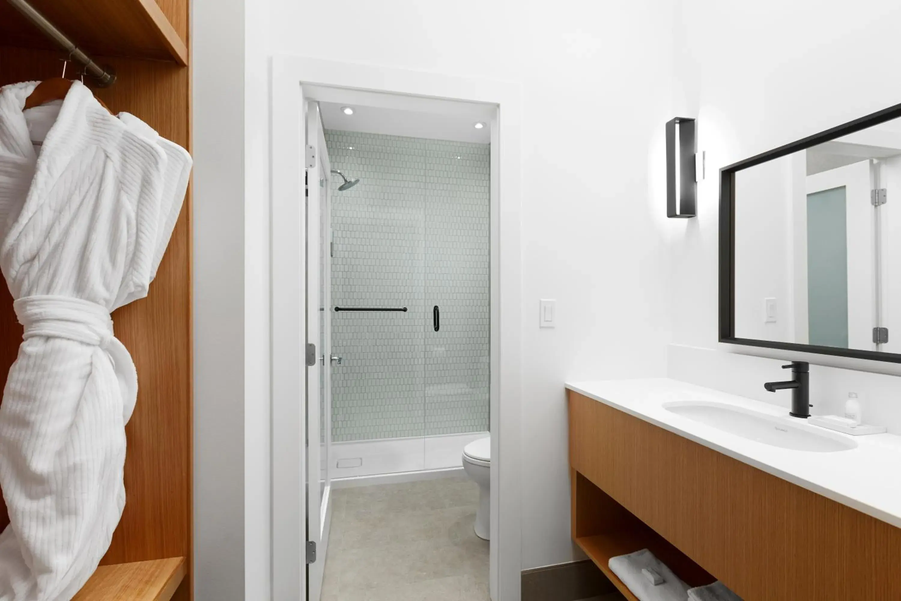 Legacy Two Double Beds (Private Bathroom) in Victorian Hotel Legacy Two Double Beds (Private Bathroom) in Victorian Hotel