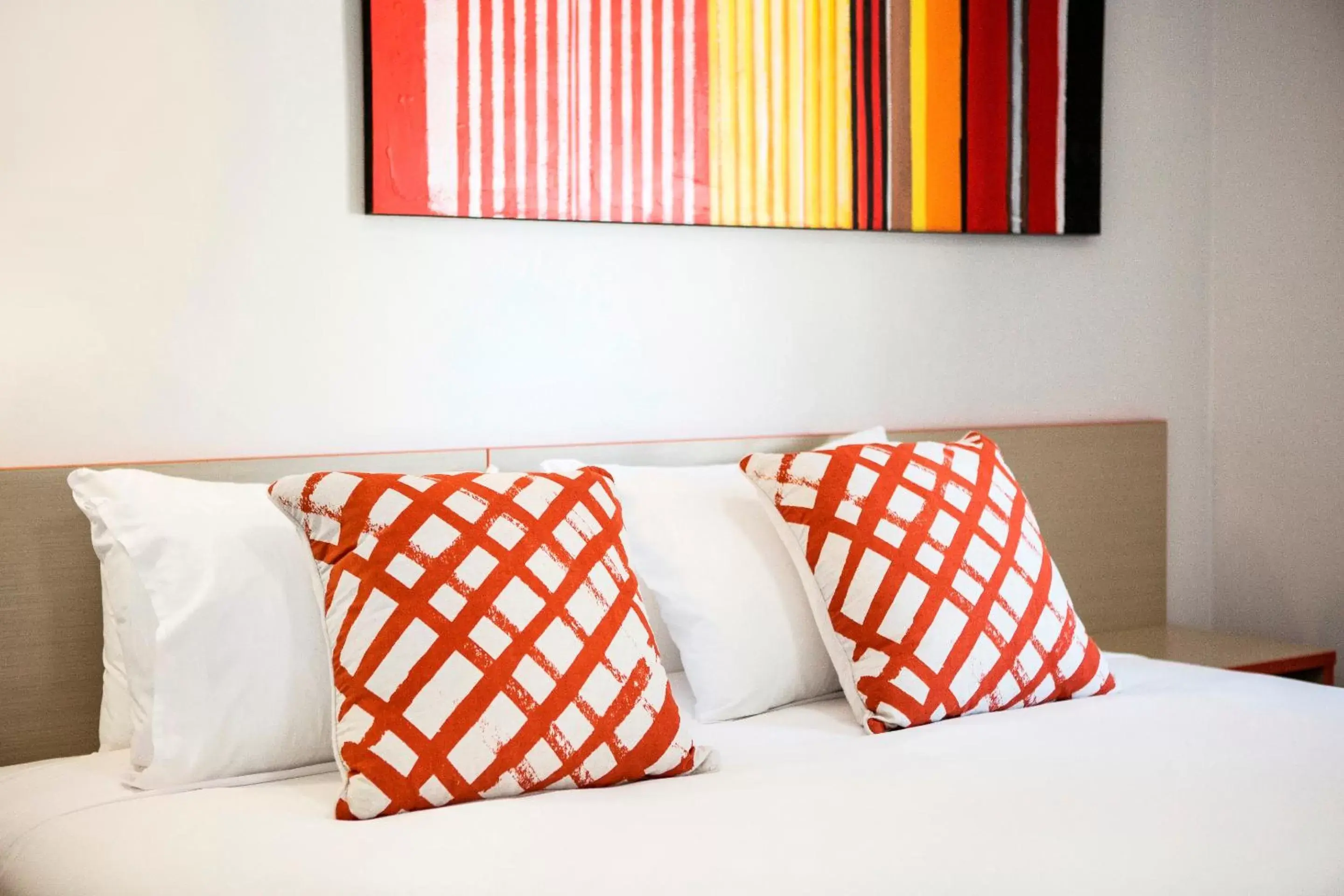 Compact King Room with Shared Bathroom in Villawood Hotel Compact King Room with Shared Bathroom in Villawood Hotel