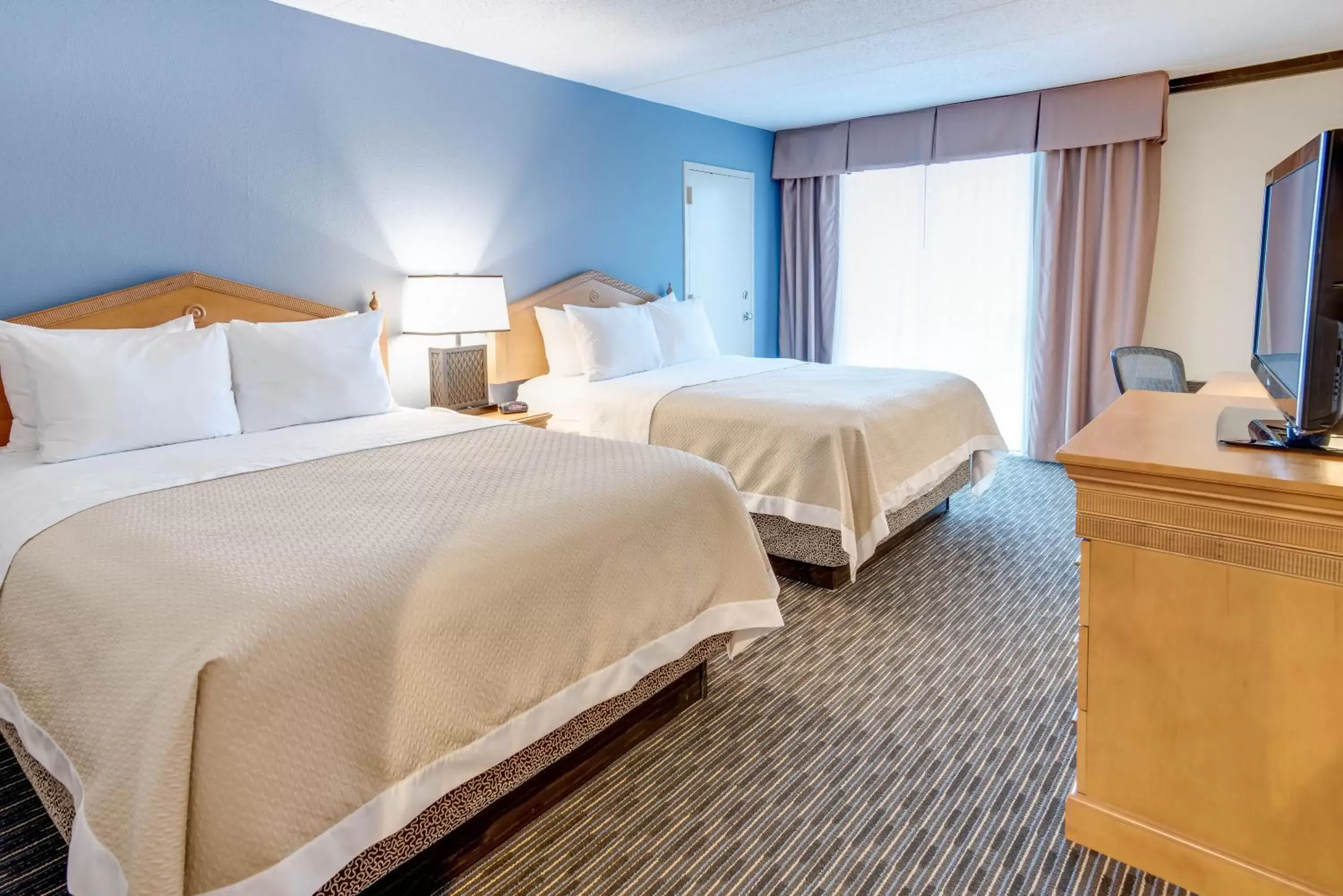 Deluxe Queen Room with Two Queen Beds - Non-Smoking in Days Hotel by Wyndham Toms River Jersey Shore Deluxe Queen Room with Two Queen Beds - Non-Smoking in Days Hotel by Wyndham Toms River Jersey Shore