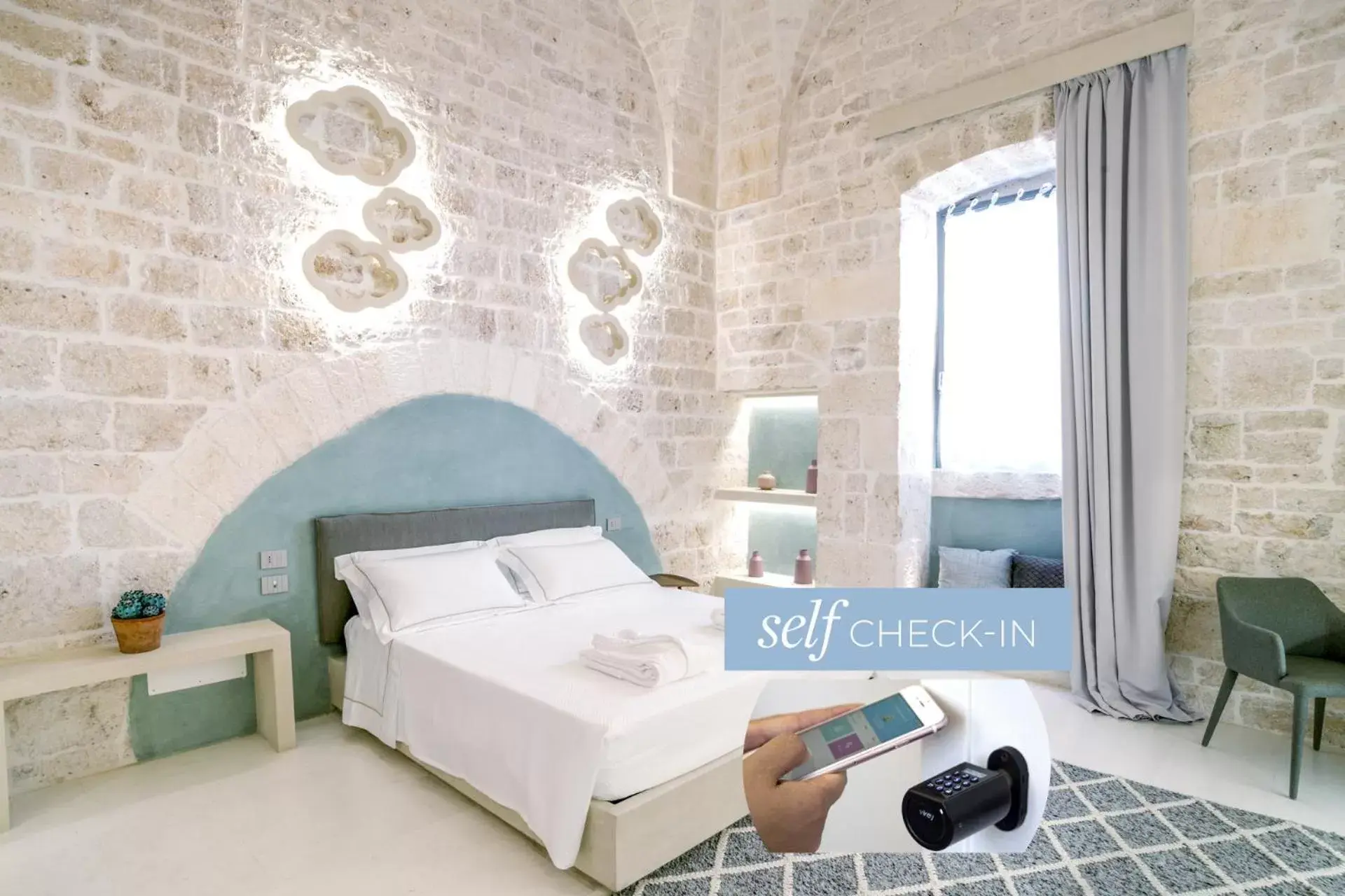 Deluxe King Room in Vico Bianco Raro Villas Smart Rooms Collection Deluxe King Room in Vico Bianco Raro Villas Smart Rooms Collection