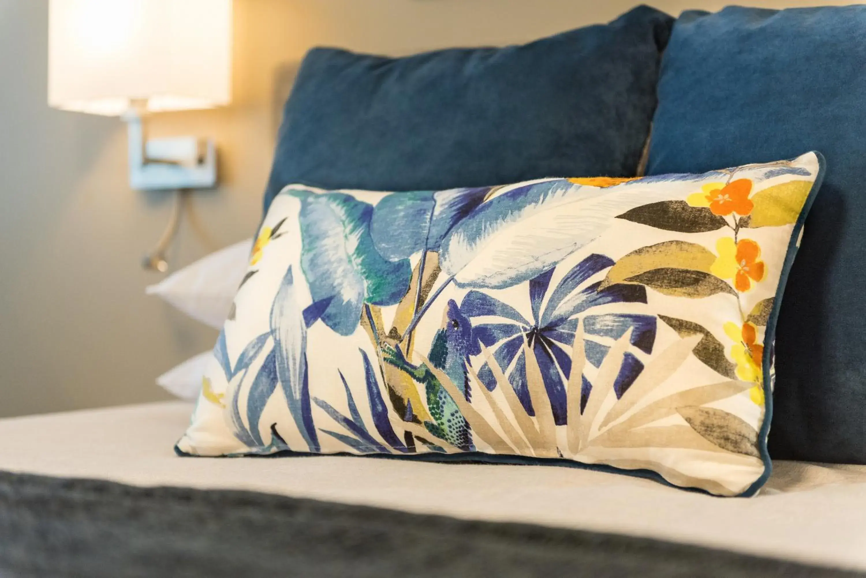 Superior Twin Room in Distinction Hamilton Hotel & Conference Centre Superior Twin Room in Distinction Hamilton Hotel & Conference Centre