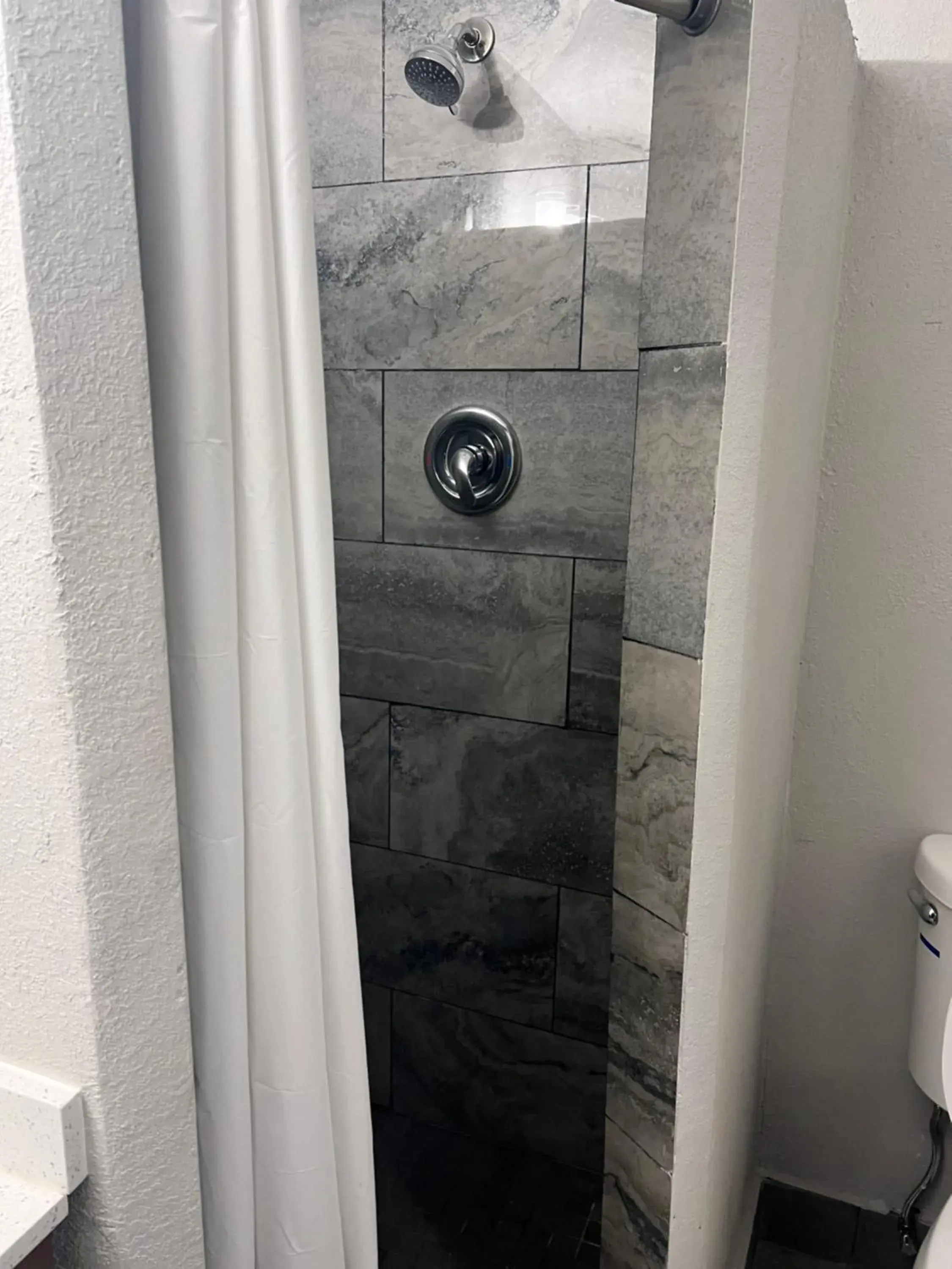 Queen Room - Non Smoking in Suburban Studios Portage Queen Room - Non Smoking in Suburban Studios Portage