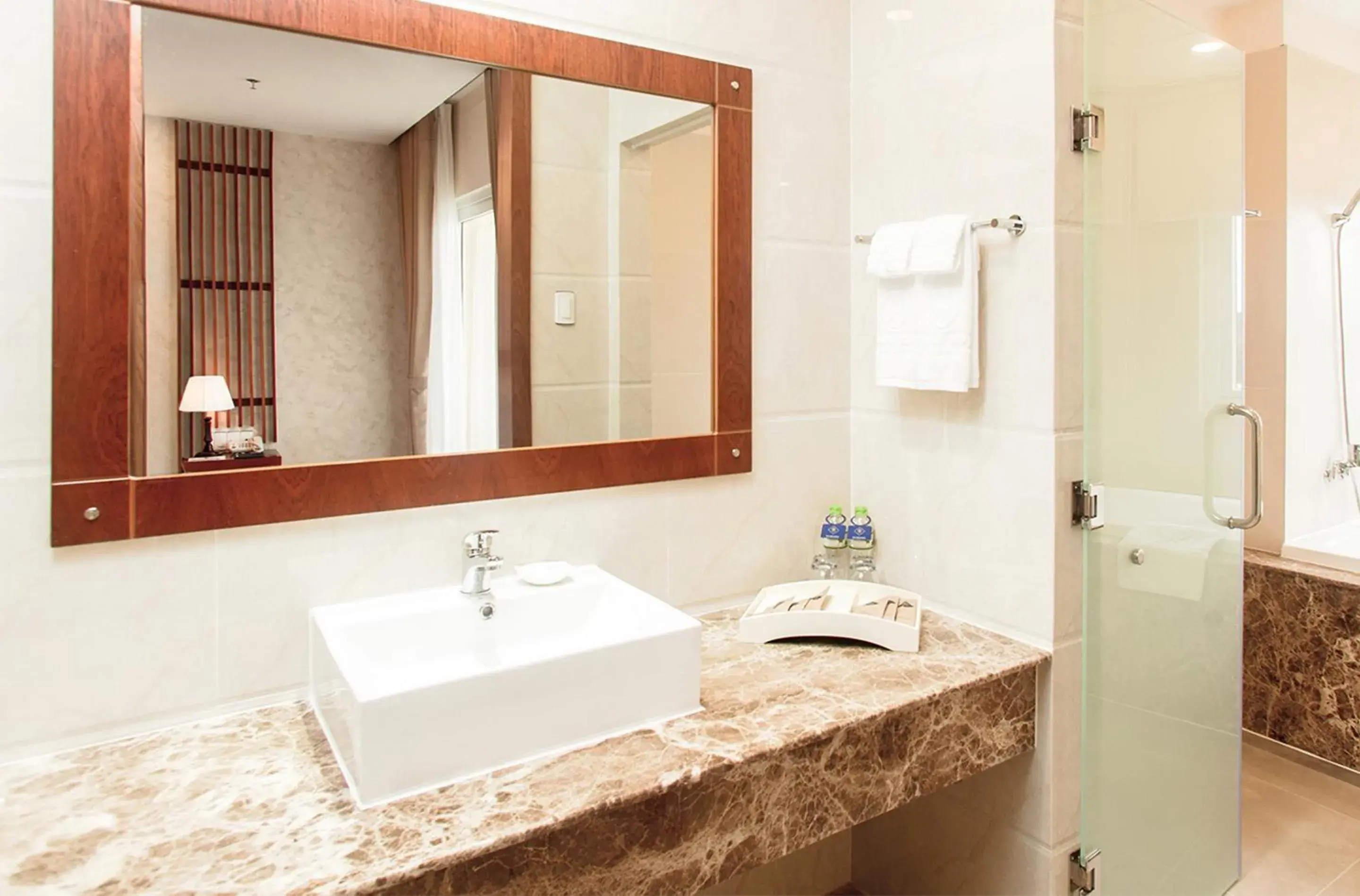 City Junior Suite Double in Ladalat Hotel City Junior Suite Double in Ladalat Hotel