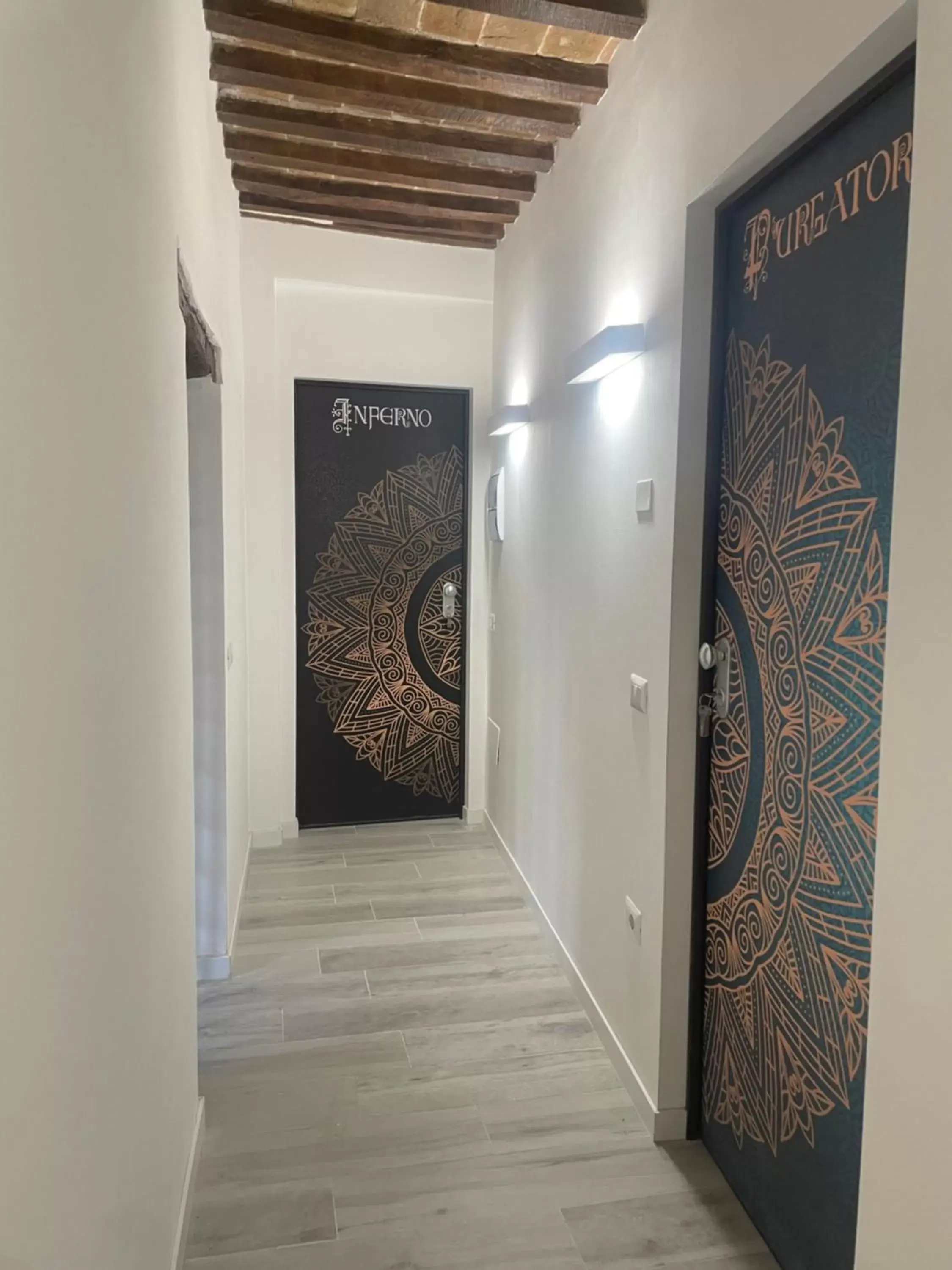 Single Room with Bathroom in L'Inferno di Dante Single Room with Bathroom in L'Inferno di Dante