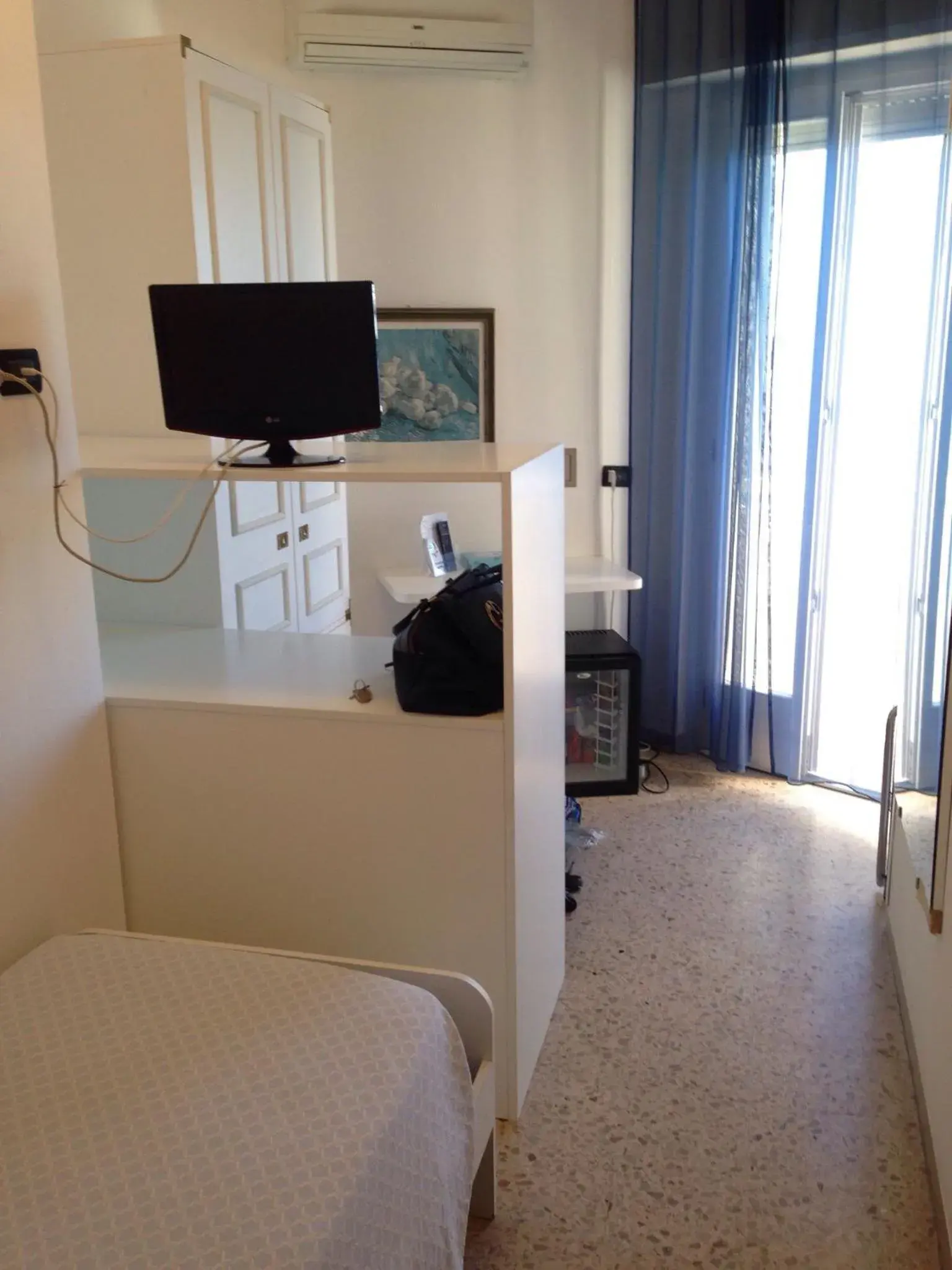 Single Room with Sea View in Hotel City Single Room with Sea View in Hotel City