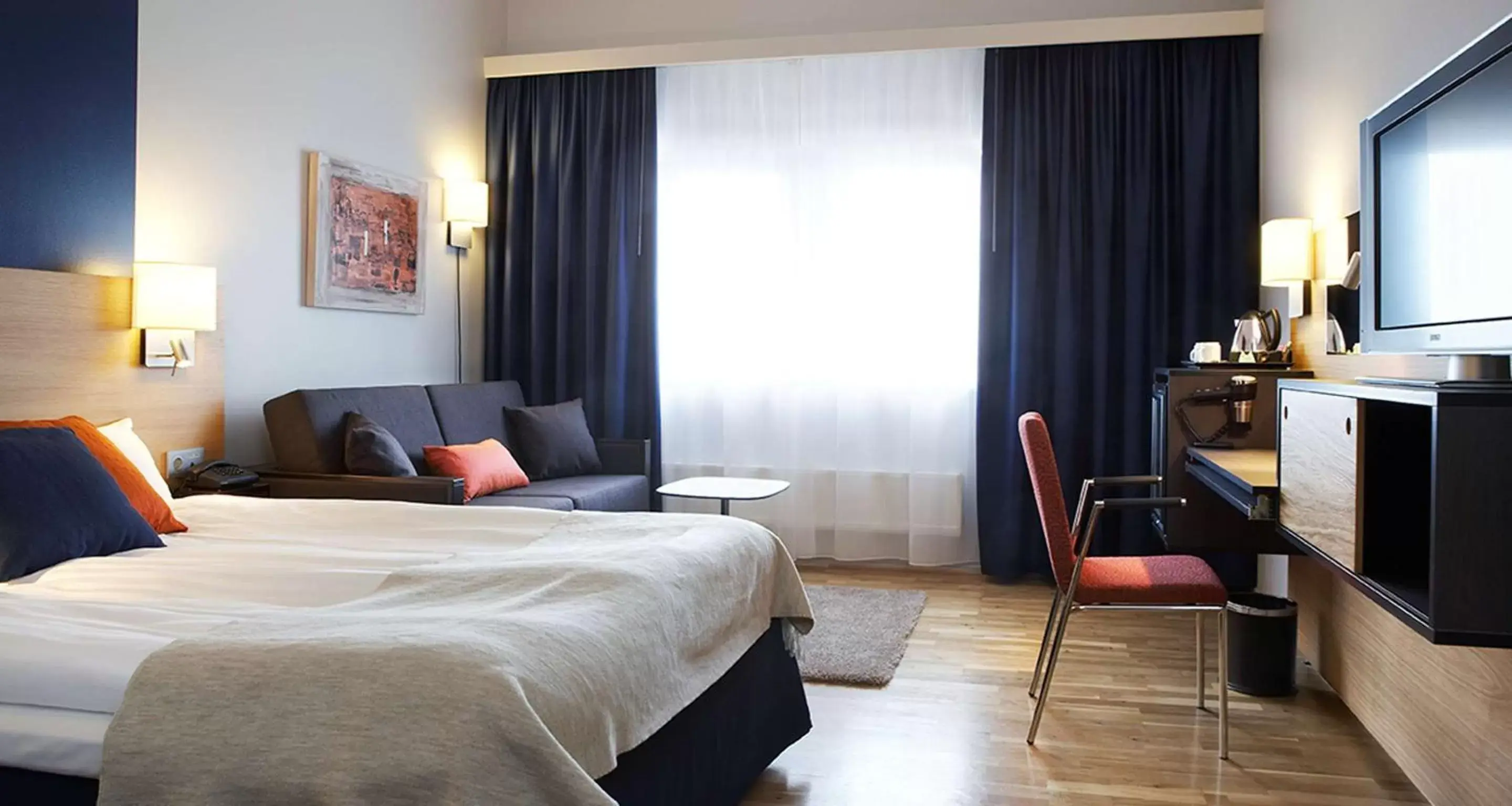 Standard Double Room in Quality Hotel Waterfront Standard Double Room in Quality Hotel Waterfront