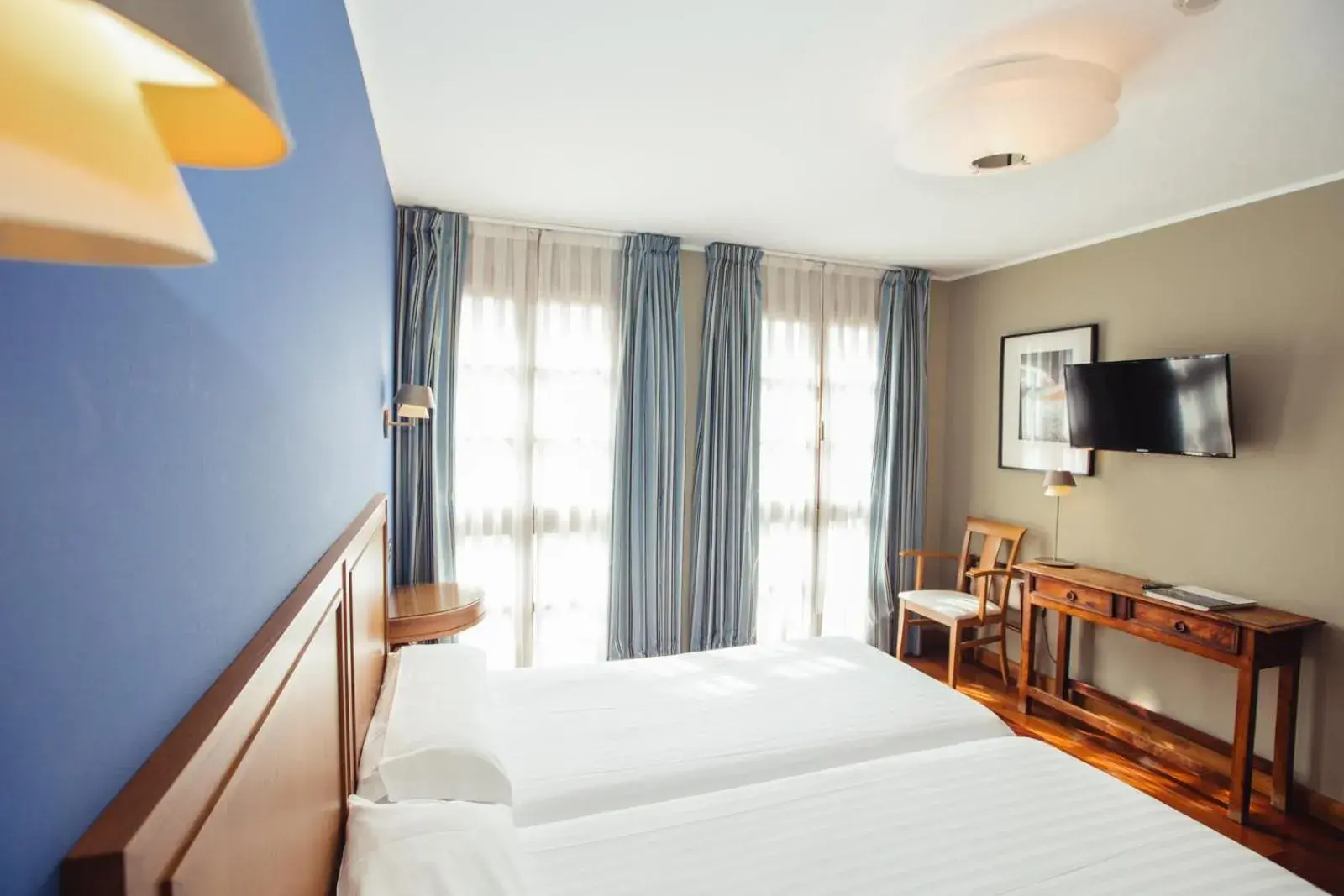 Standard Twin Room in Hotel El Sella Standard Twin Room in Hotel El Sella