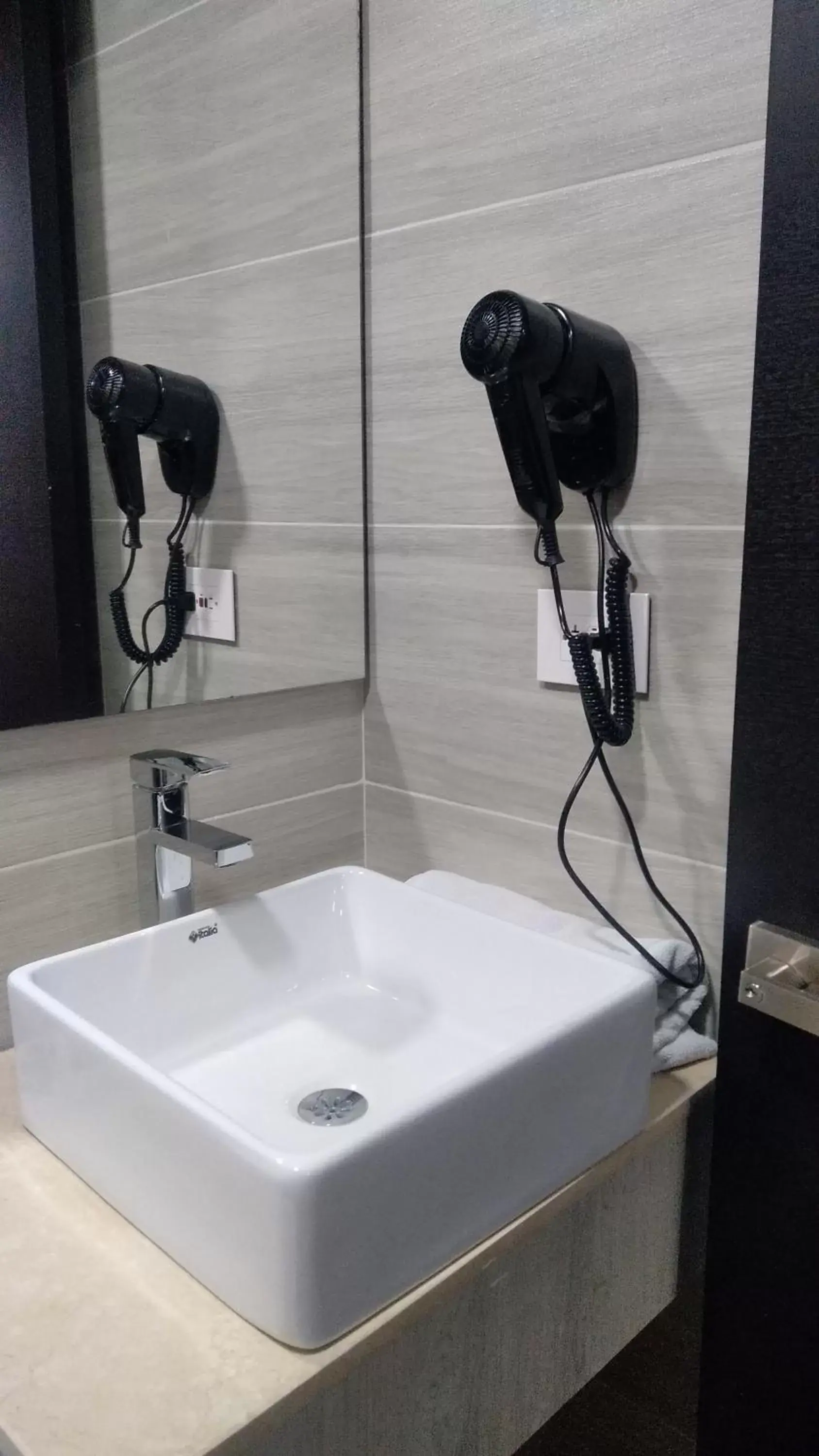 Standard Double Room in Hotel WLH Silver Bogota - White Lighthouse Standard Double Room in Hotel WLH Silver Bogota - White Lighthouse