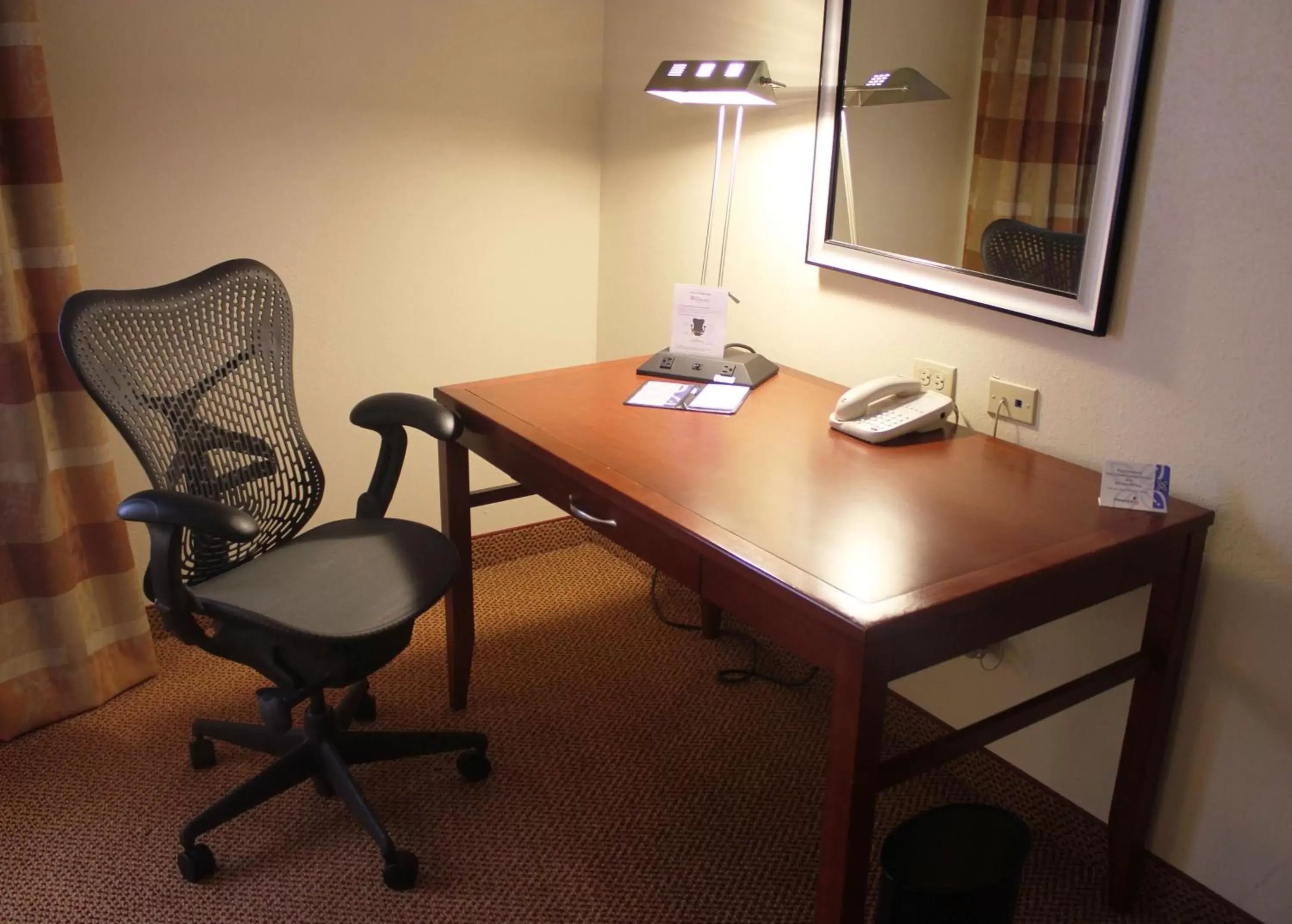 Queen Room with Two Queen Beds in Hilton Garden Inn Starkville Queen Room with Two Queen Beds in Hilton Garden Inn Starkville