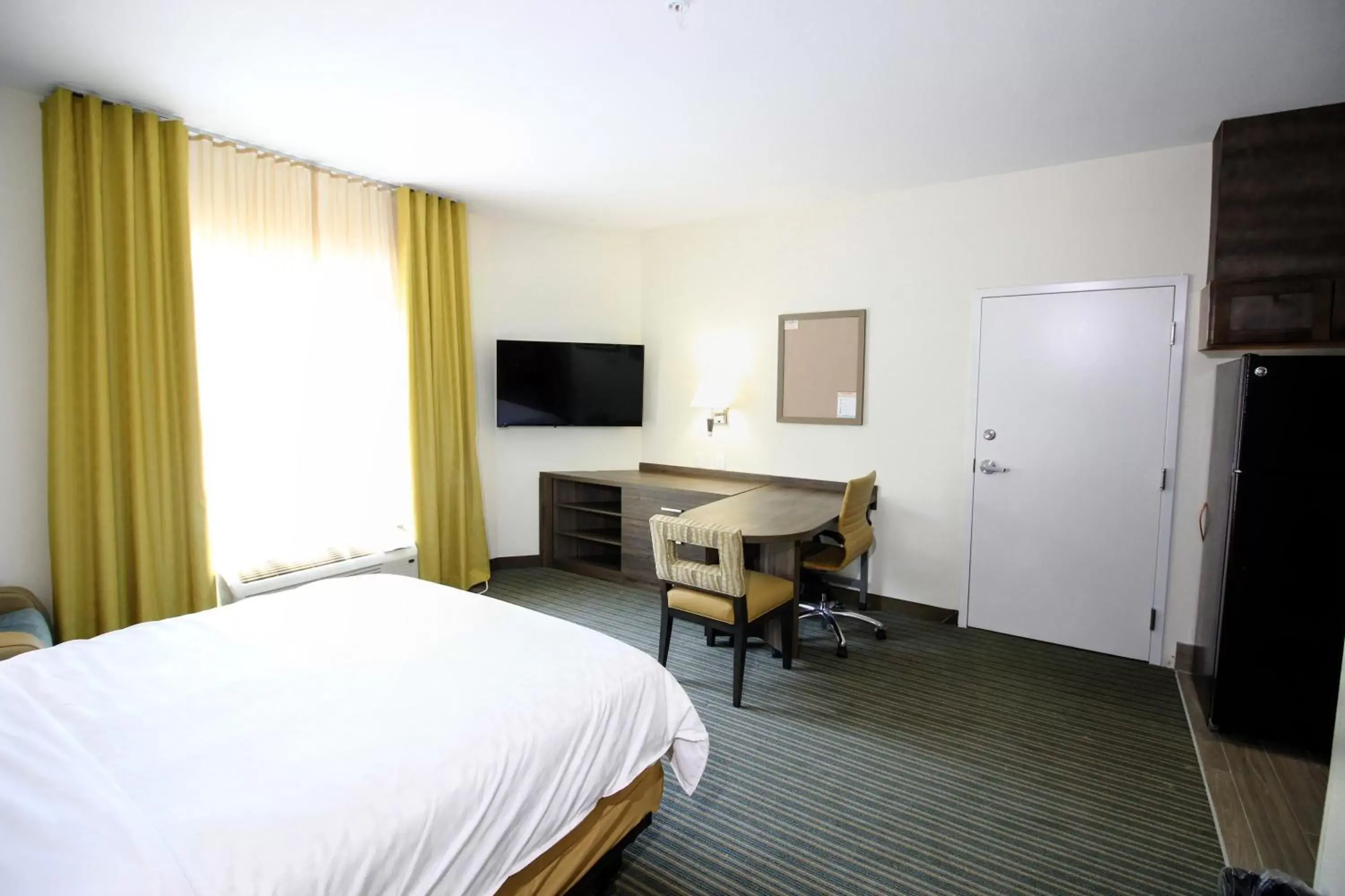 Studio Queen Suite in Candlewood Suites - Memphis East by IHG Studio Queen Suite in Candlewood Suites - Memphis East by IHG