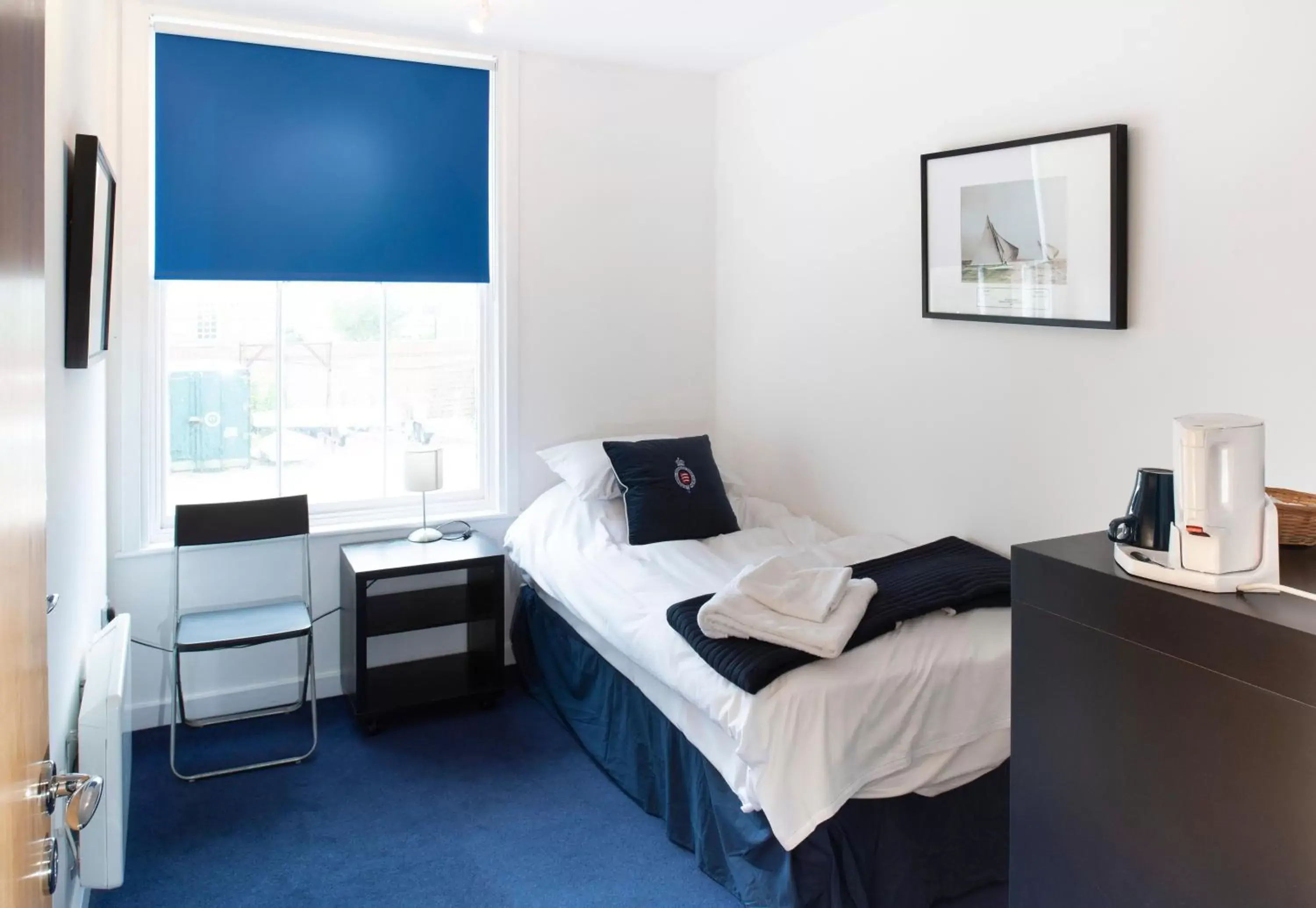 Single Room - single occupancy in The Royal Burnham Yacht Club Single Room - single occupancy in The Royal Burnham Yacht Club