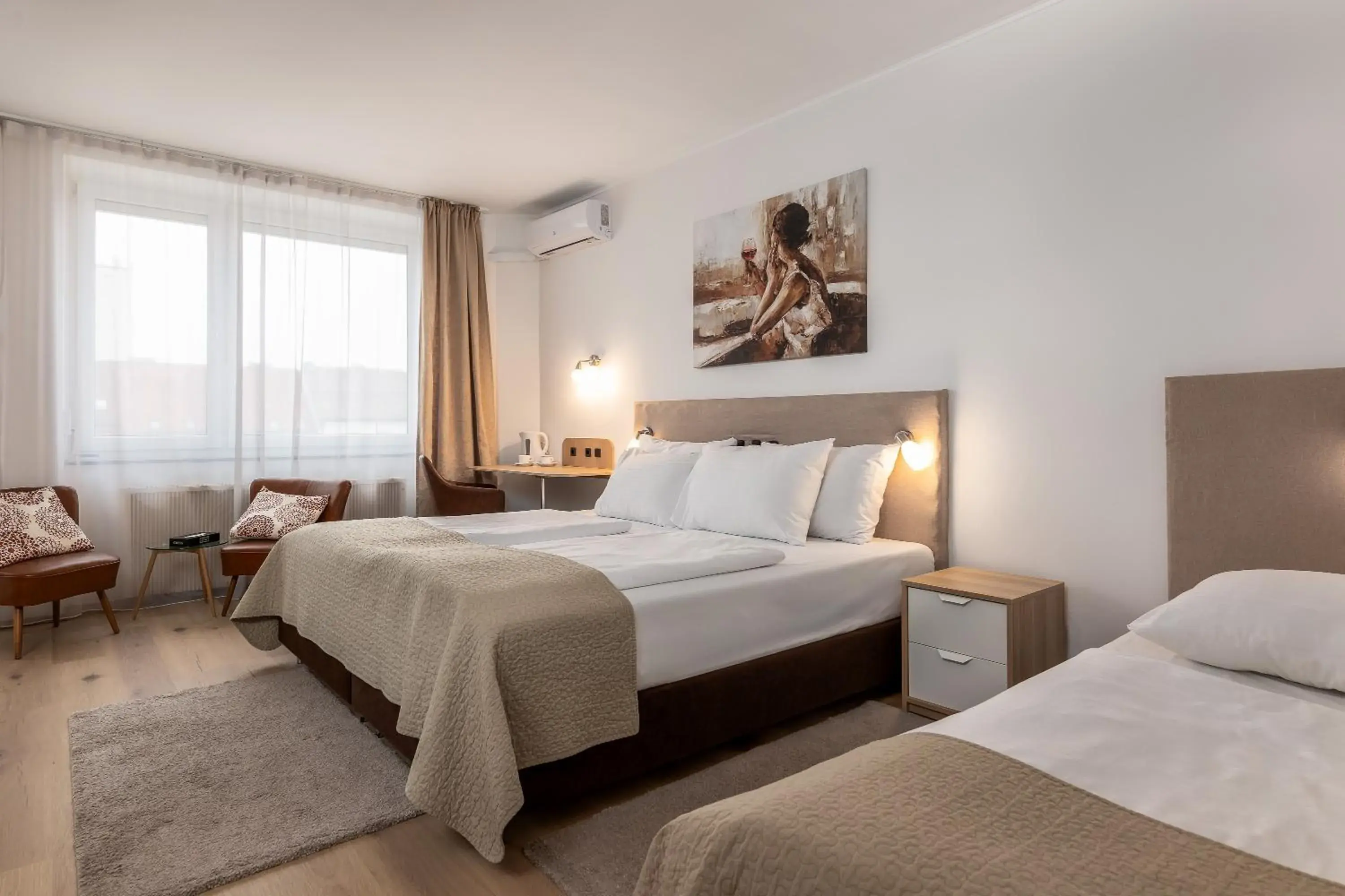 Premium Double or Twin Room - single occupancy in Hotel Zentral Premium Double or Twin Room - single occupancy in Hotel Zentral