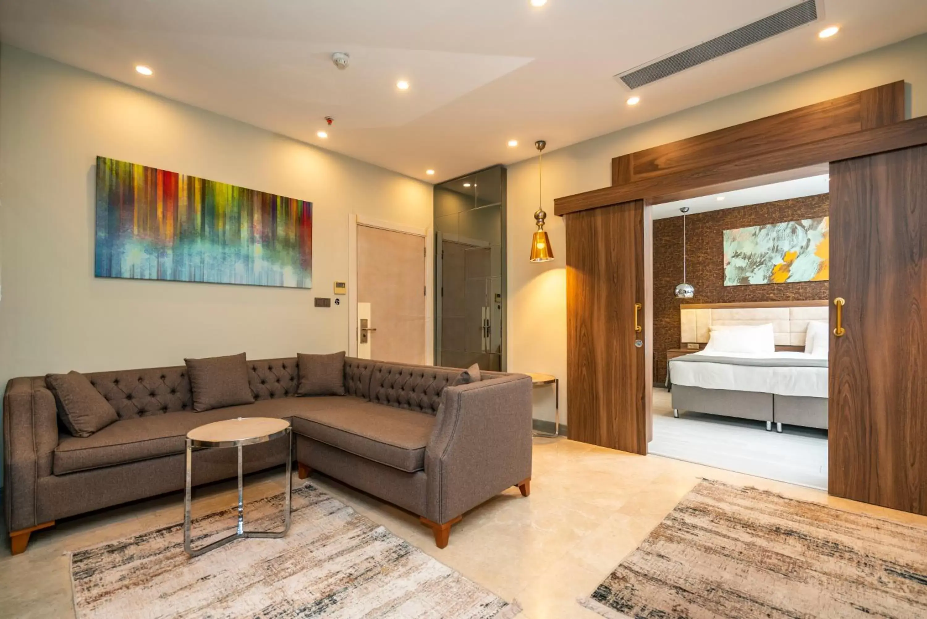 Suite with Garden View in The Gate Ataşehir Finance Centre Suite with Garden View in The Gate Ataşehir Finance Centre