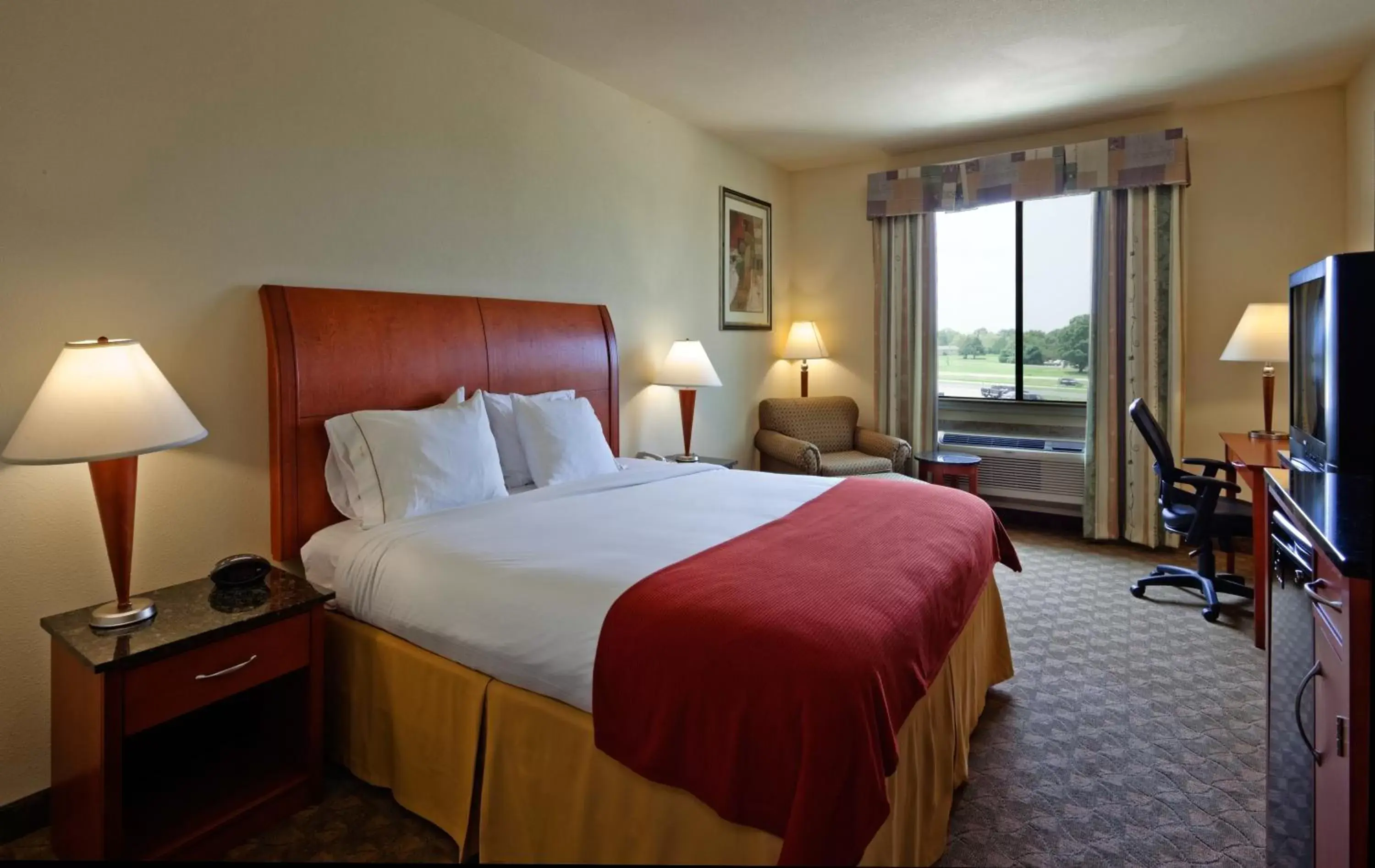 Holiday Inn Express Hotel and Suites Fairfield-North by IHG Holiday Inn Express Hotel and Suites Fairfield-North by IHG